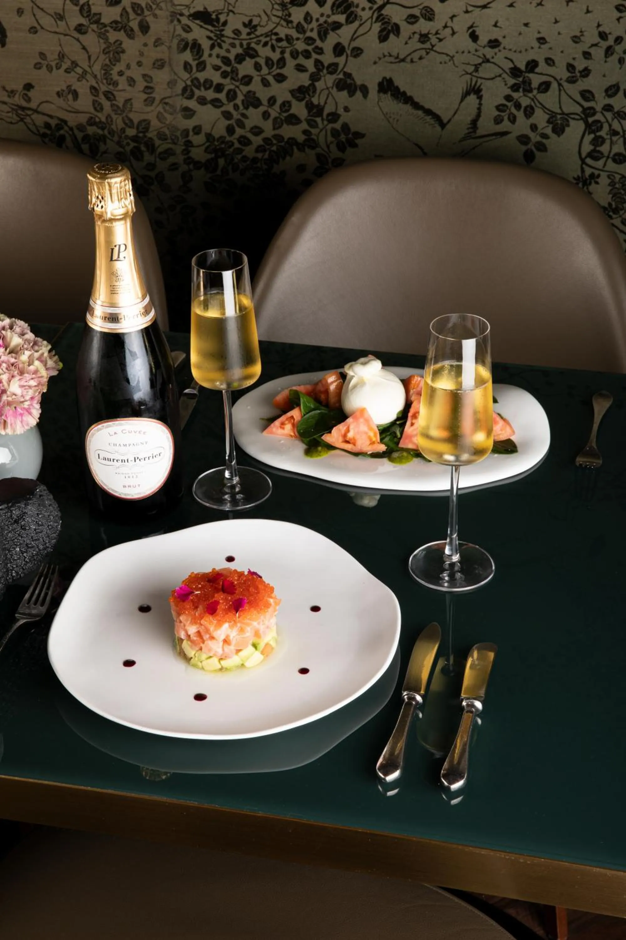 Restaurant/places to eat in Hotel Mercer Sevilla 5 GL