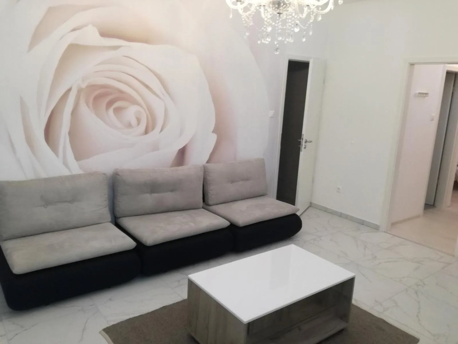 Three-Bedroom Apartment - single occupancy in Synagogue Gozsdu Private Apartments