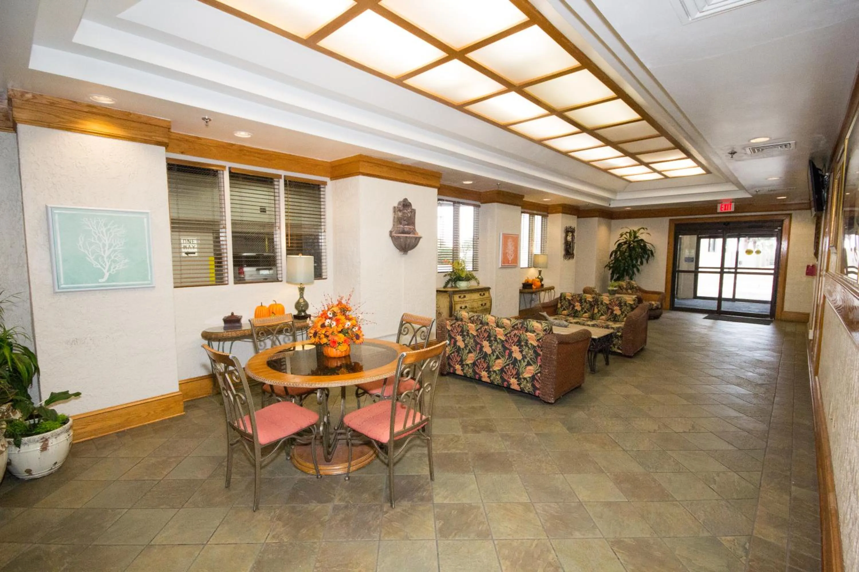 Area and facilities in Scenic Views from the balcony at Ocean Forest Plaza Condos