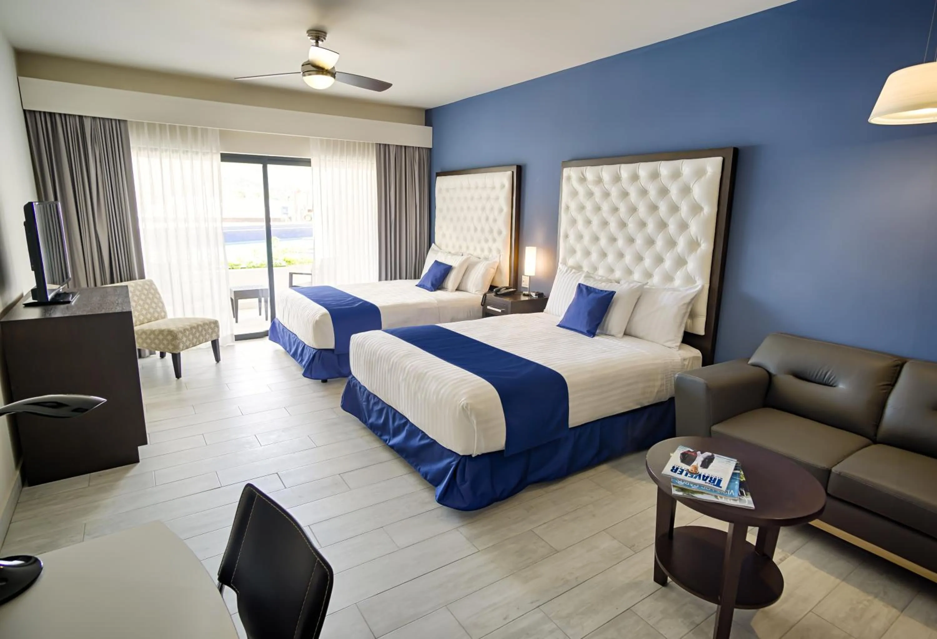 Bedroom, Bed in Medano Hotel and Spa