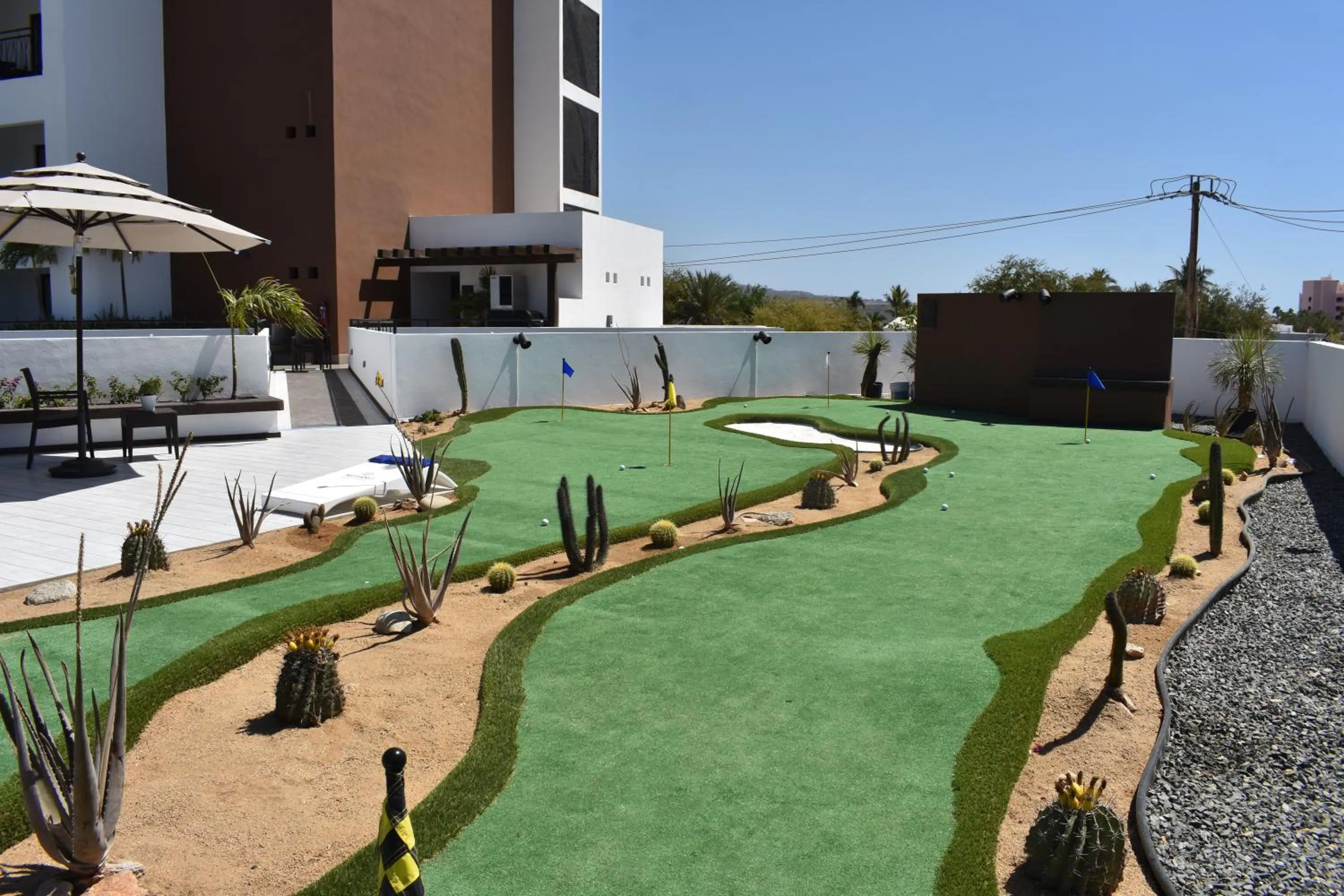 Minigolf in Medano Hotel and Spa