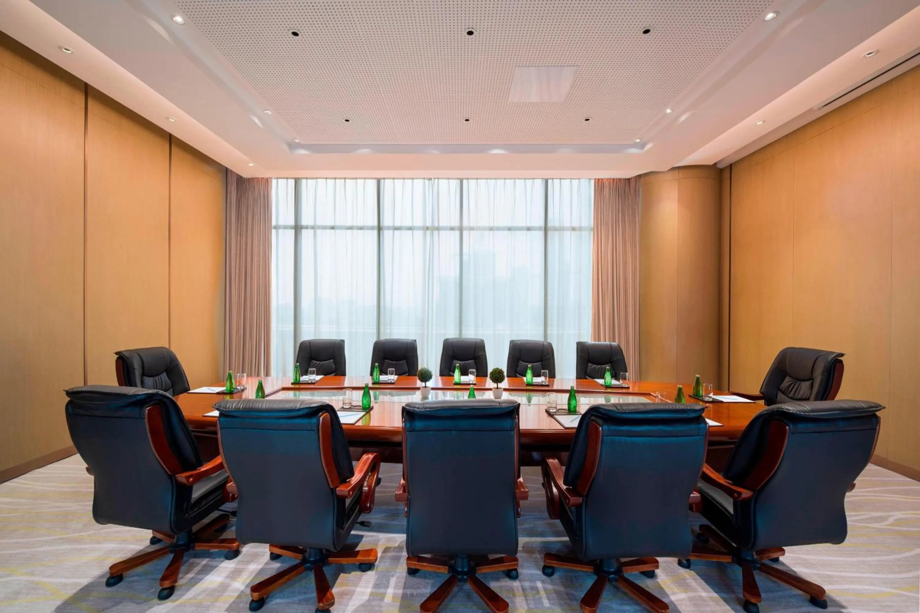 Meeting/conference room in Sheraton Qingdao West Coast