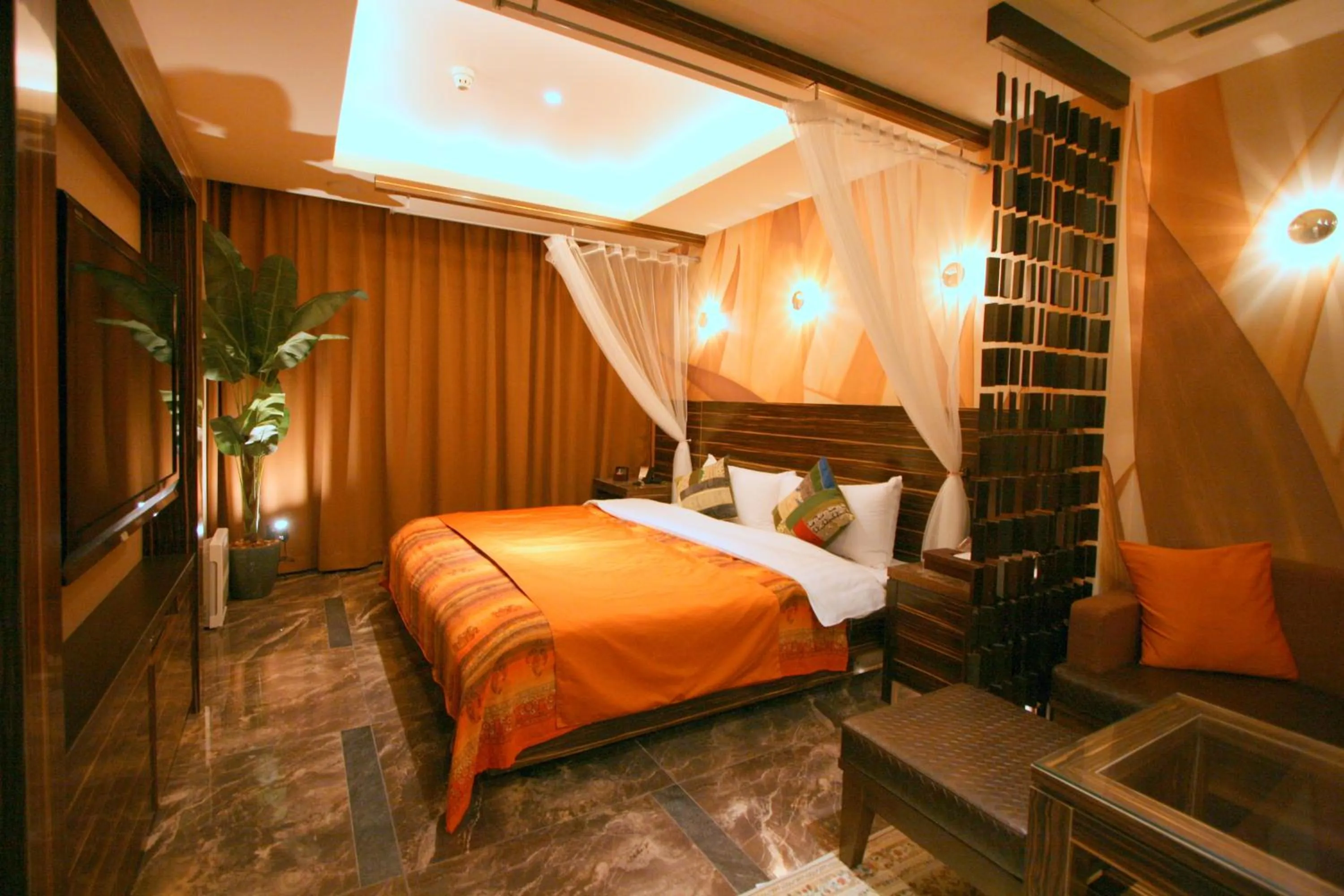 Bedroom, Bed in Hotel Aura Daito (Adult Only)