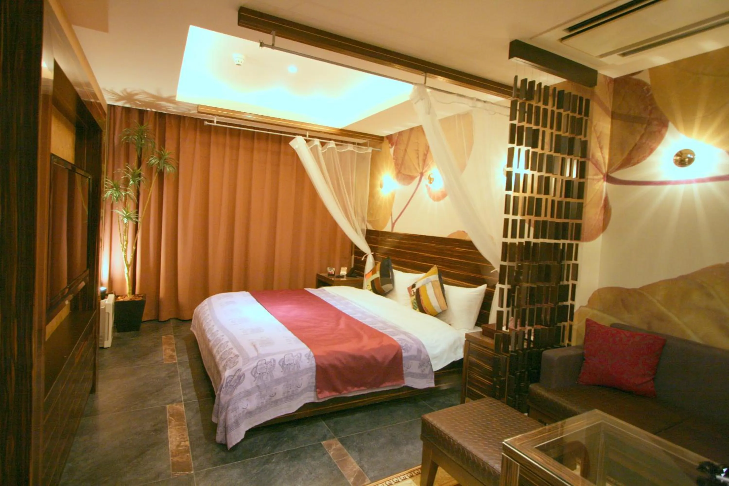 Bedroom, Bed in Hotel Aura Daito (Adult Only)