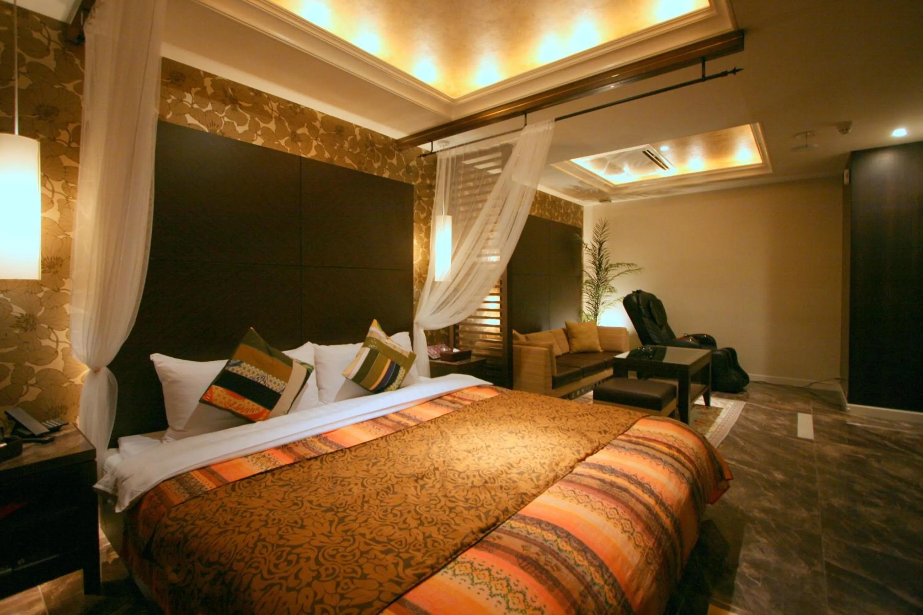 Bedroom, Bed in Hotel Aura Daito (Adult Only)