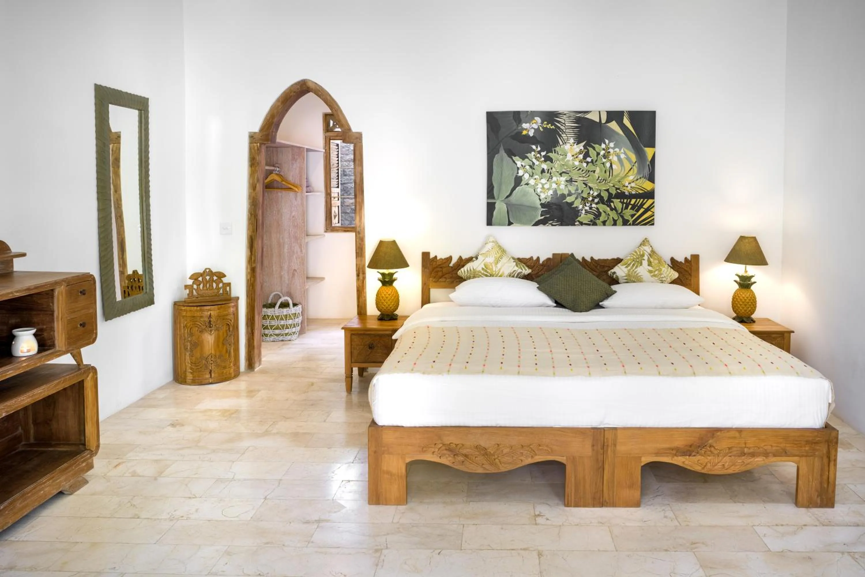 Bed in Sun Suko Boutique Resort