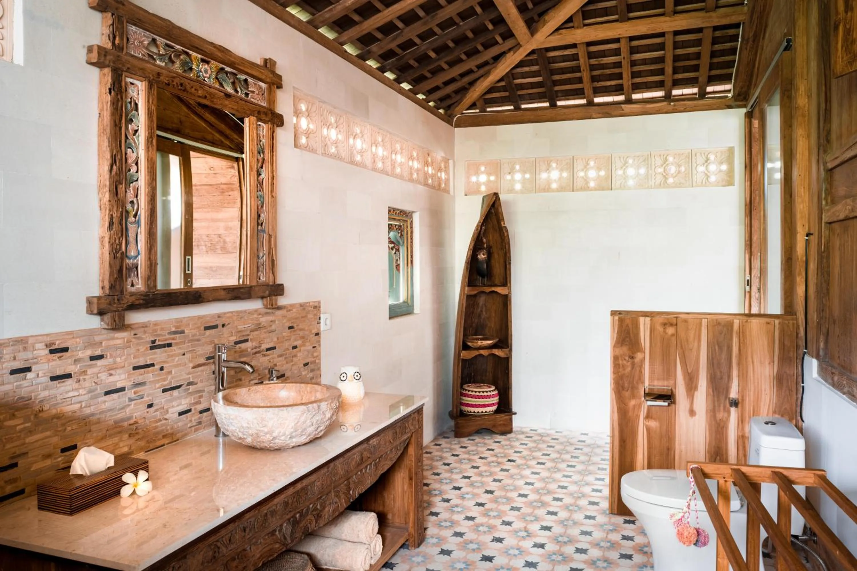 Bathroom in Sun Suko Boutique Resort