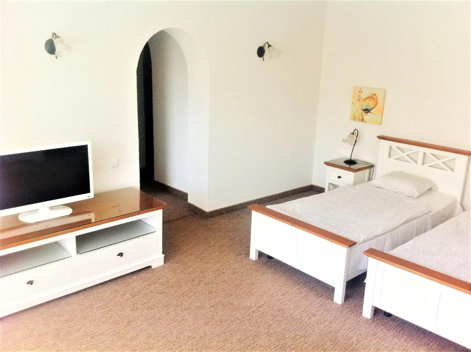 TV and multimedia, Bed in Hotel Monteoru