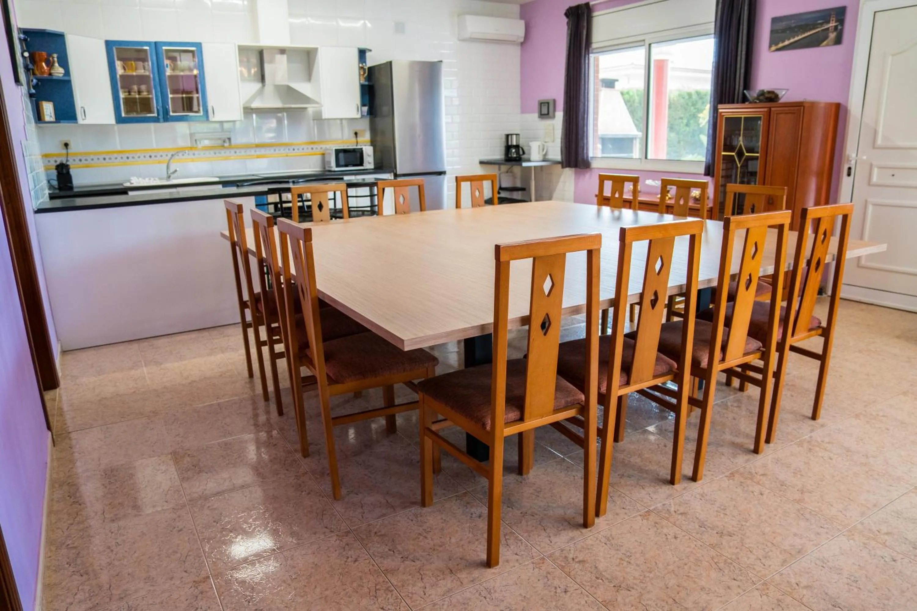 Dining area in Vista Cunit