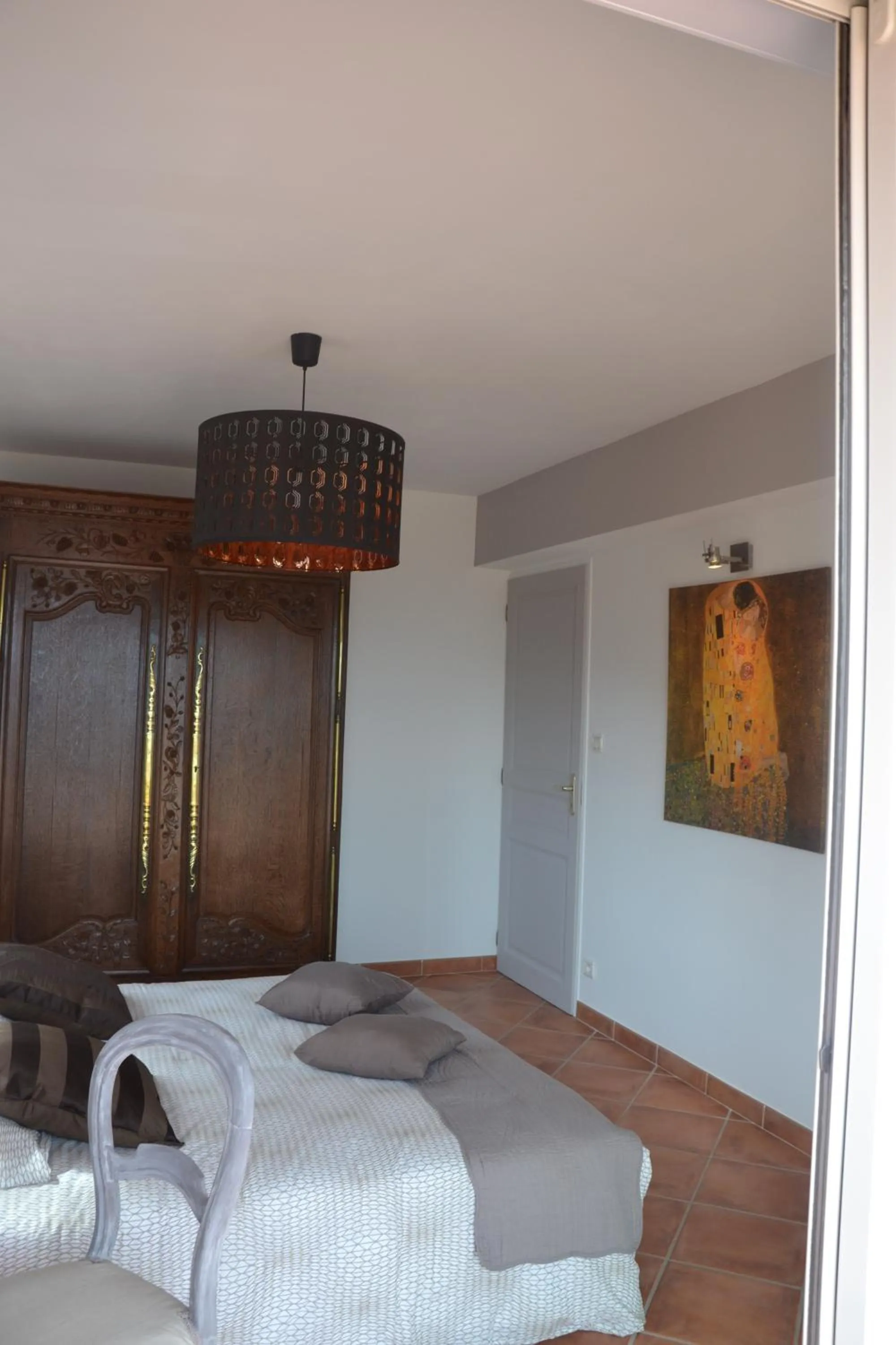 Photo of the whole room, Bed in Chez Marc et Jeannick