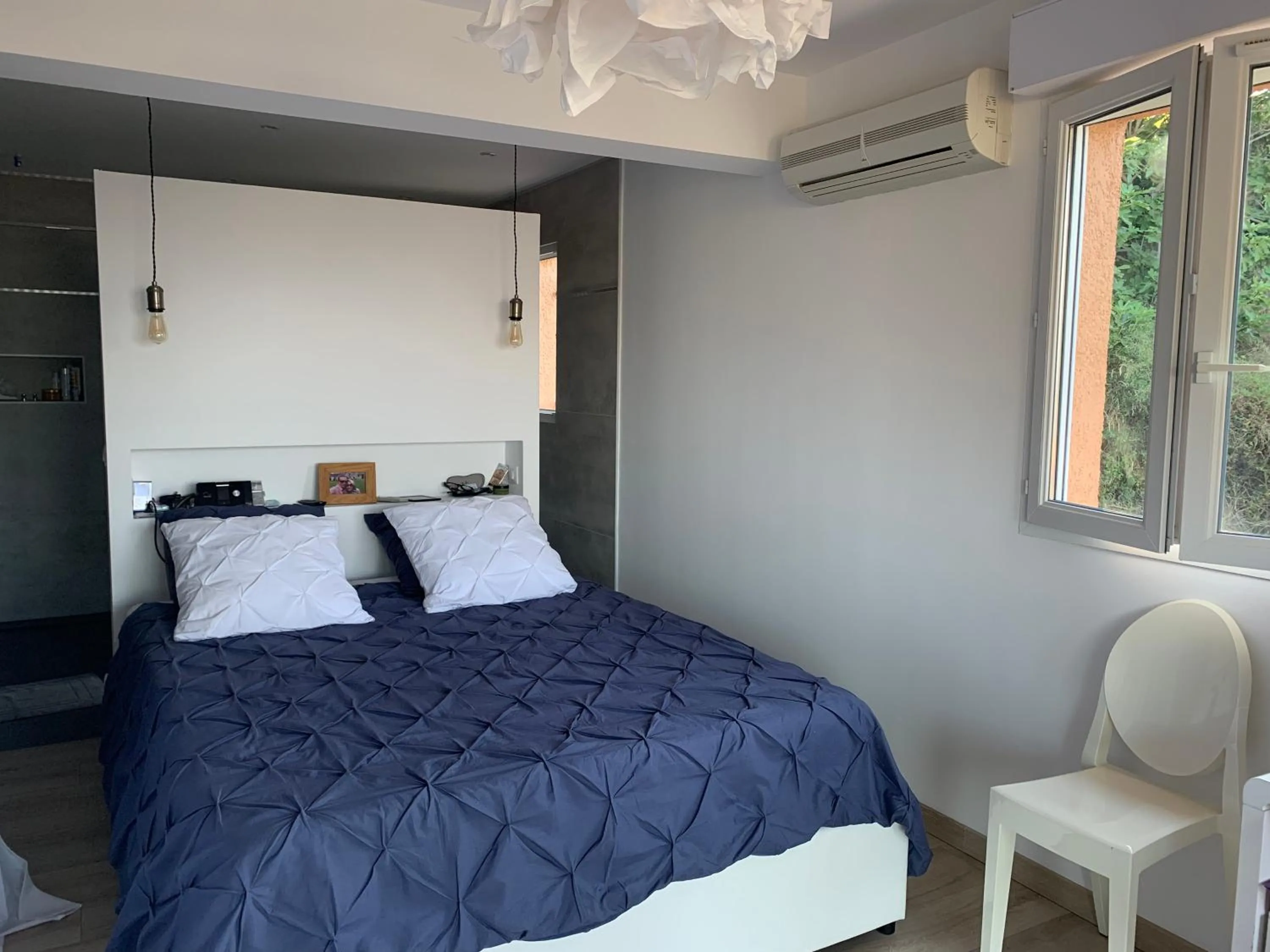 Bed in Chez Marc et Jeannick