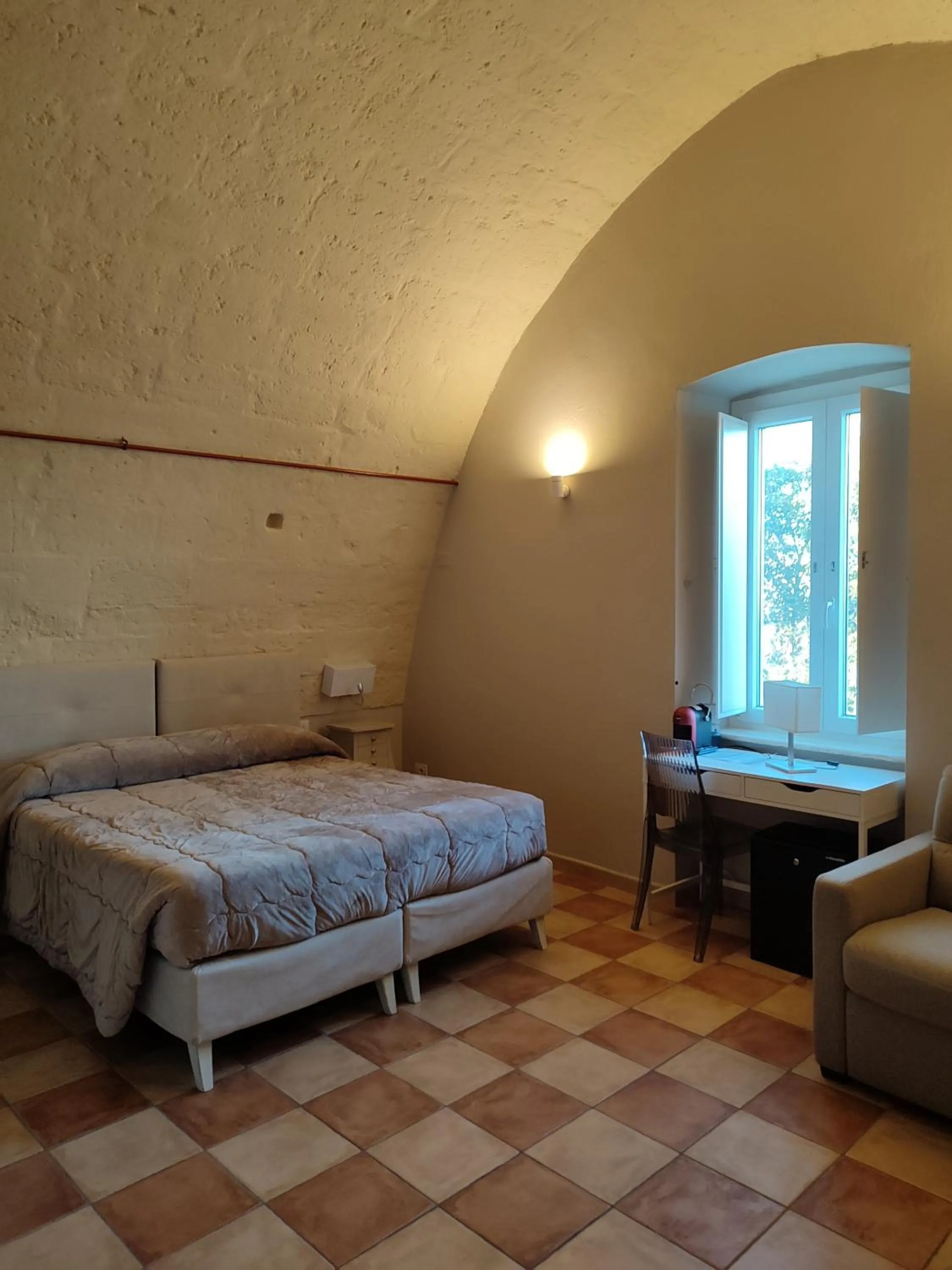Photo of the whole room, Bed in Tenuta Danesi - Camere - Appartamenti - Bubble Room