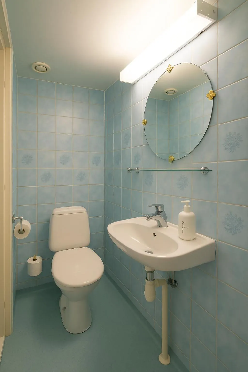 Shower in Hotell Drott