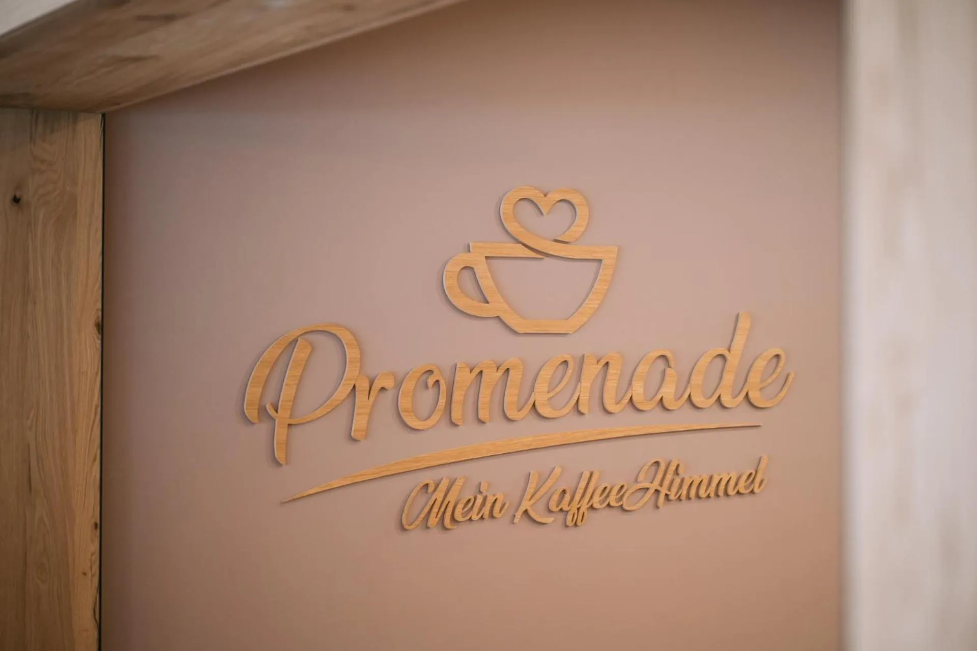 Property building in Hotel Promenade Mein KaffeeHimmel