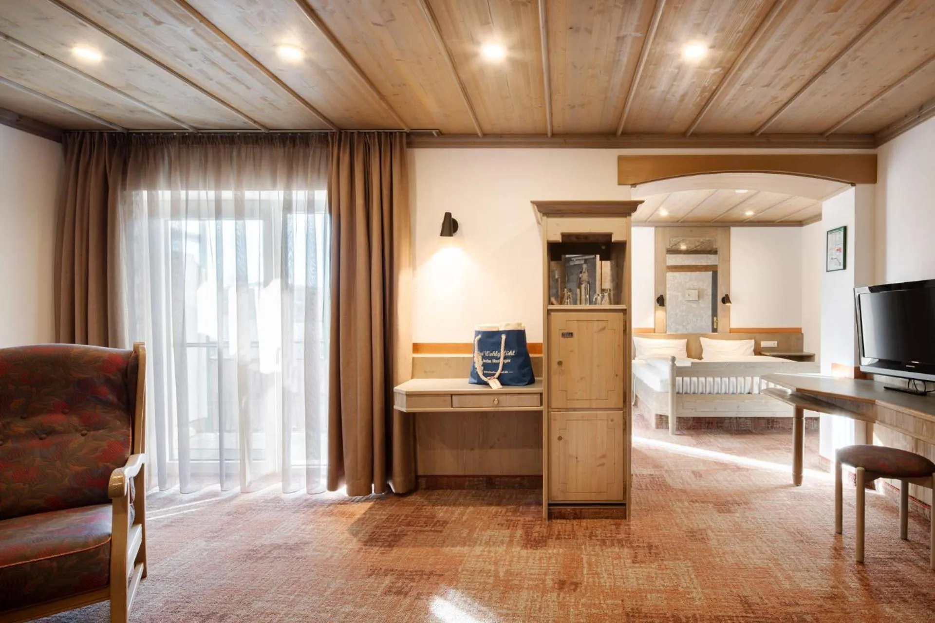 Photo of the whole room in Hotel Promenade Mein KaffeeHimmel