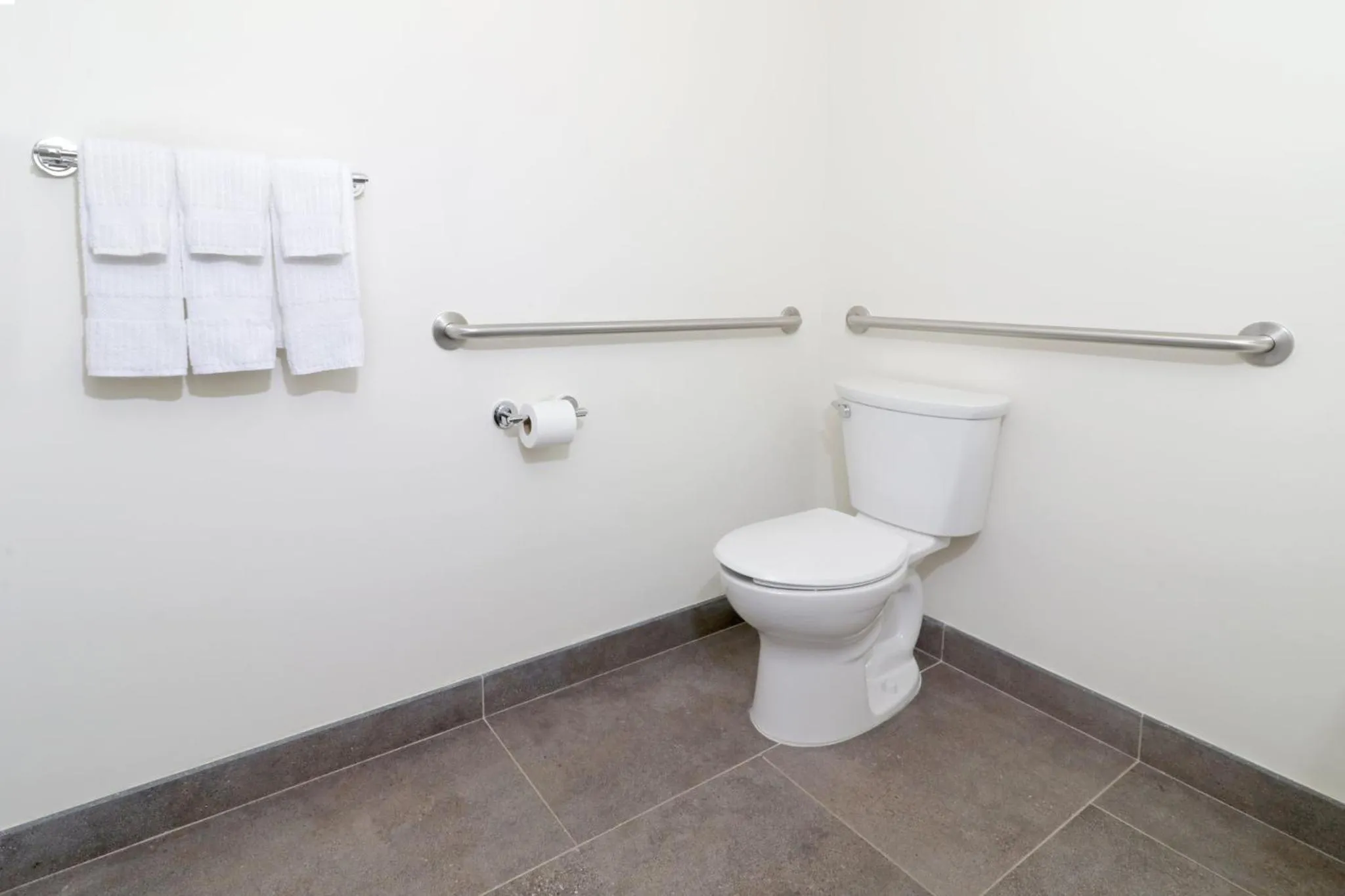 Bathroom in Candlewood Suites - Celaya by IHG