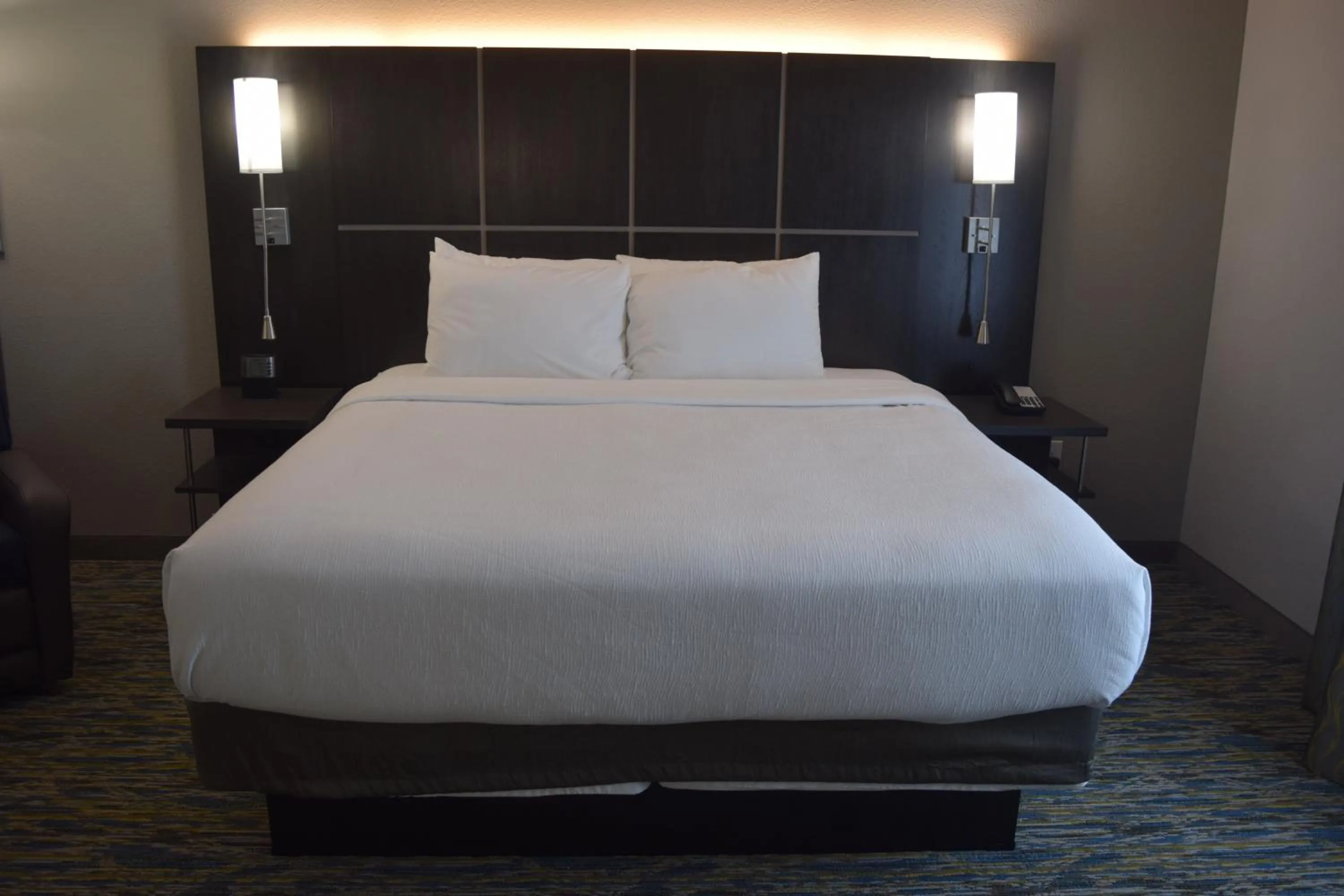Photo of the whole room, Bed in Candlewood Suites - Nashville Metro Center by IHG