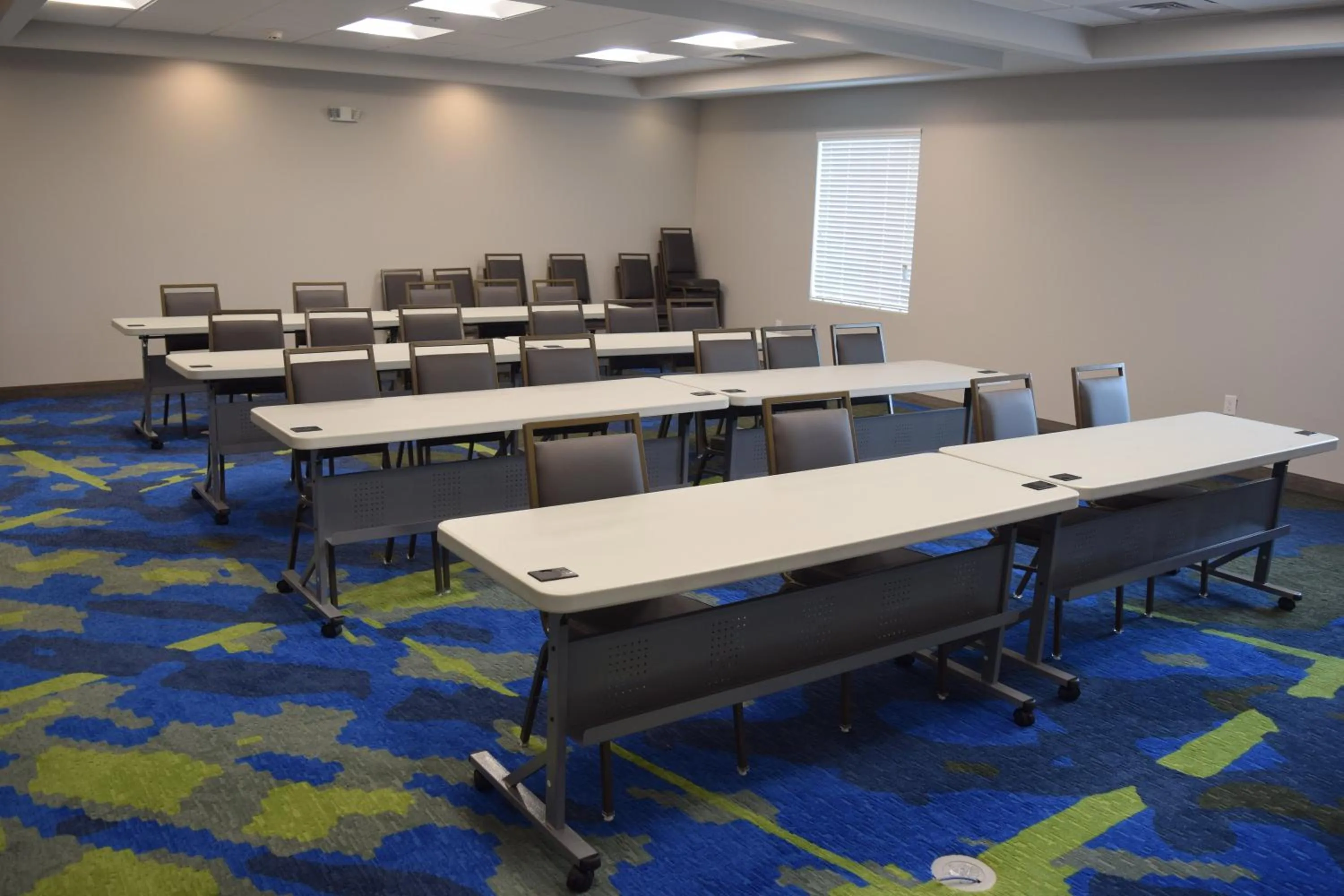 Meeting/conference room in Candlewood Suites - Nashville Metro Center by IHG
