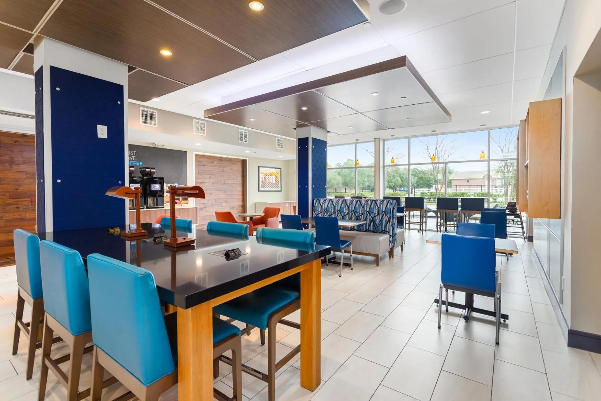Breakfast in Holiday Inn Express & Suites - Houston NW - Cypress Grand Pky by IHG