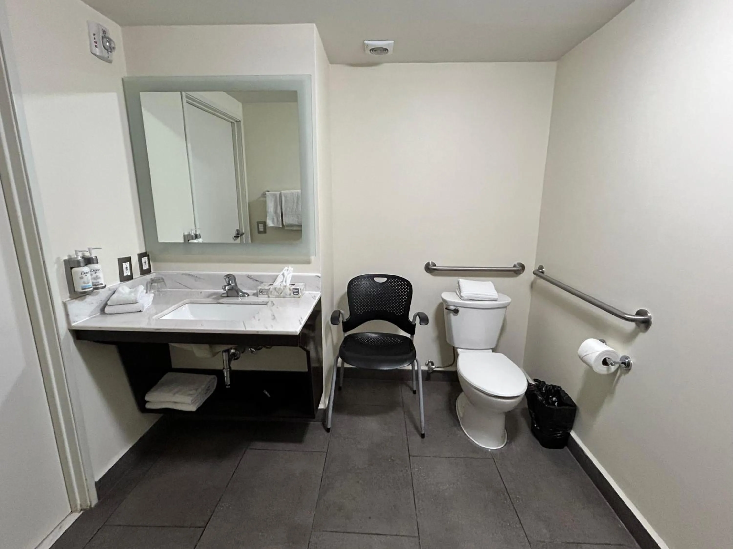 Bathroom in Candlewood Suites - Queretaro Juriquilla by IHG