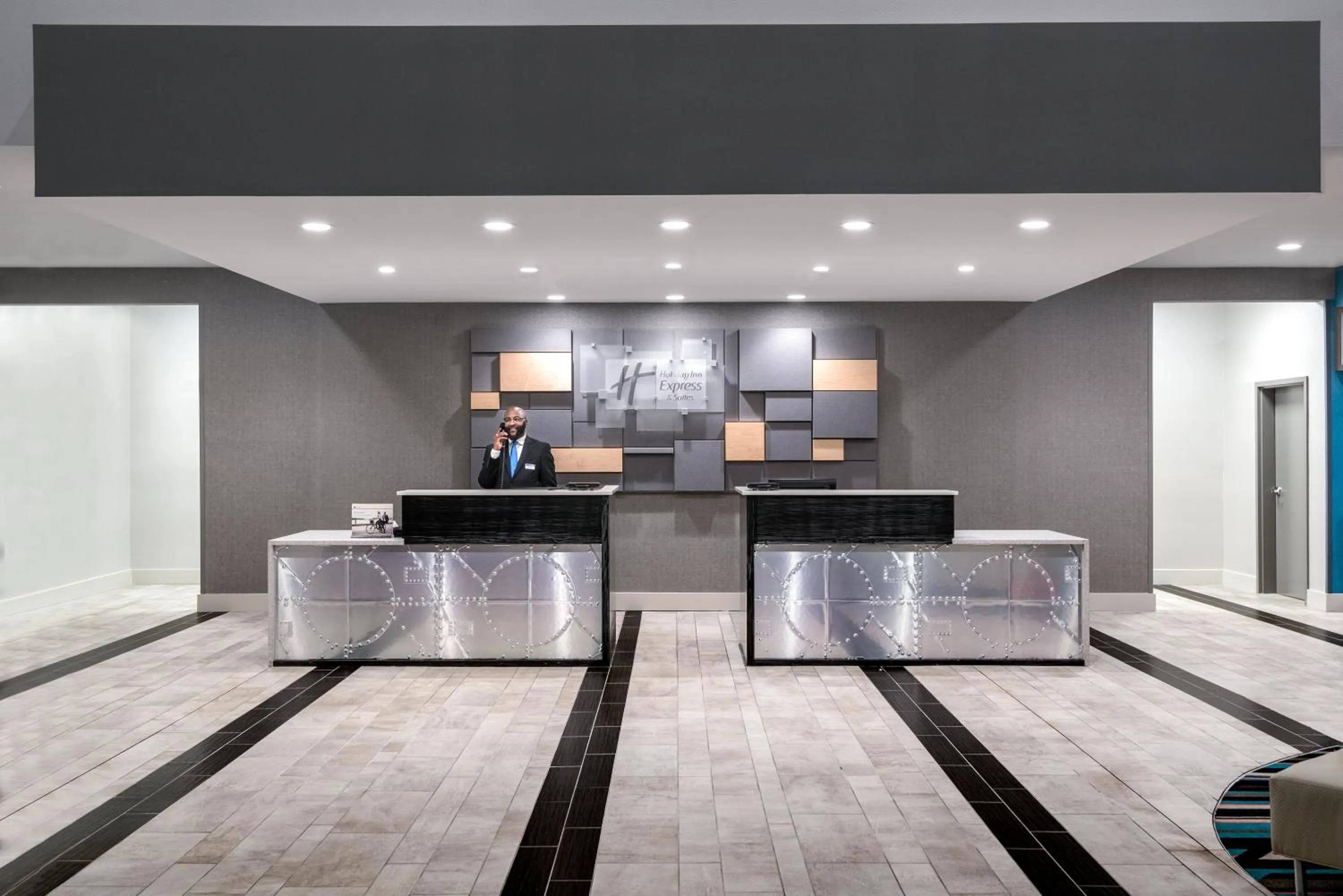 Property building in Holiday Inn Express & Suites - Charlotte Airport by IHG