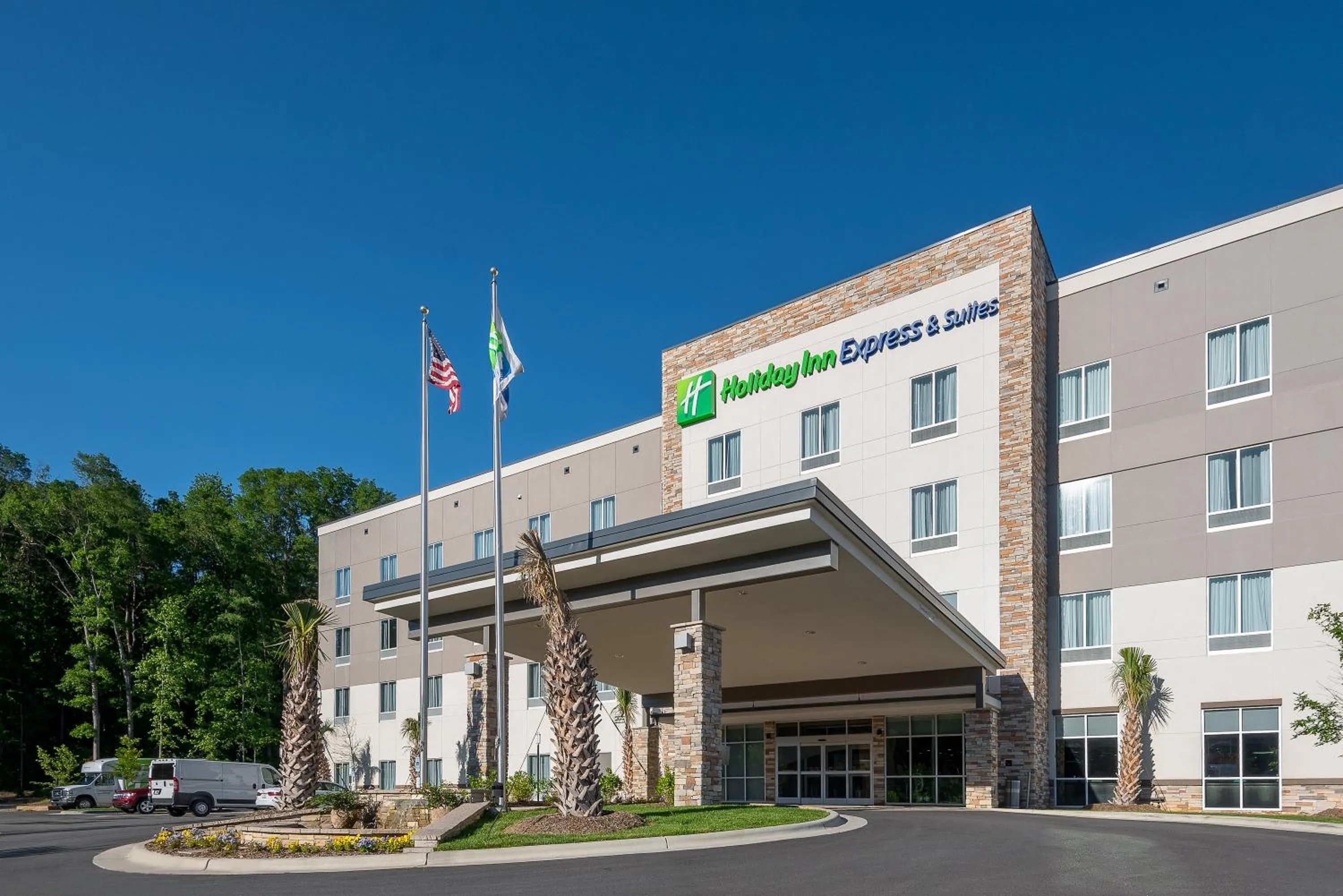 Property building in Holiday Inn Express & Suites - Charlotte Airport by IHG