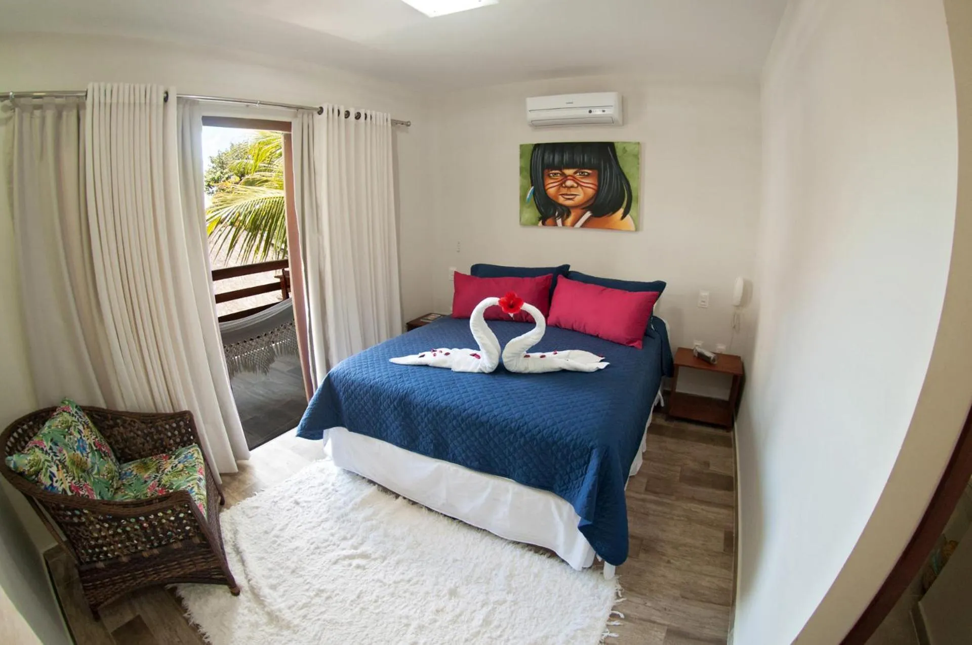 Photo of the whole room, Bed in Pousada Waikiki Boutique