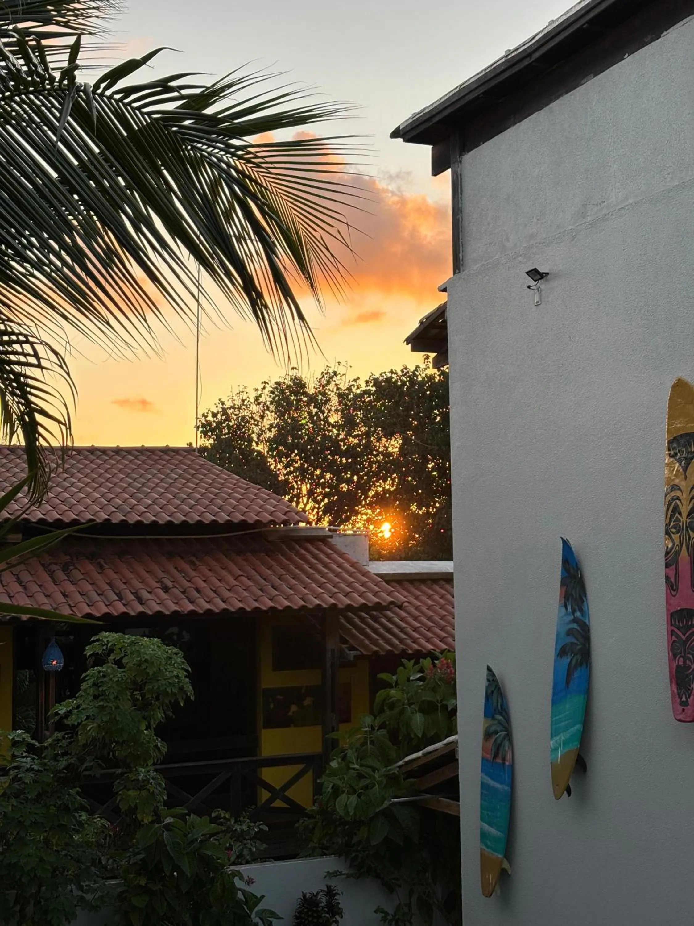 Sunset in Pousada Waikiki Boutique