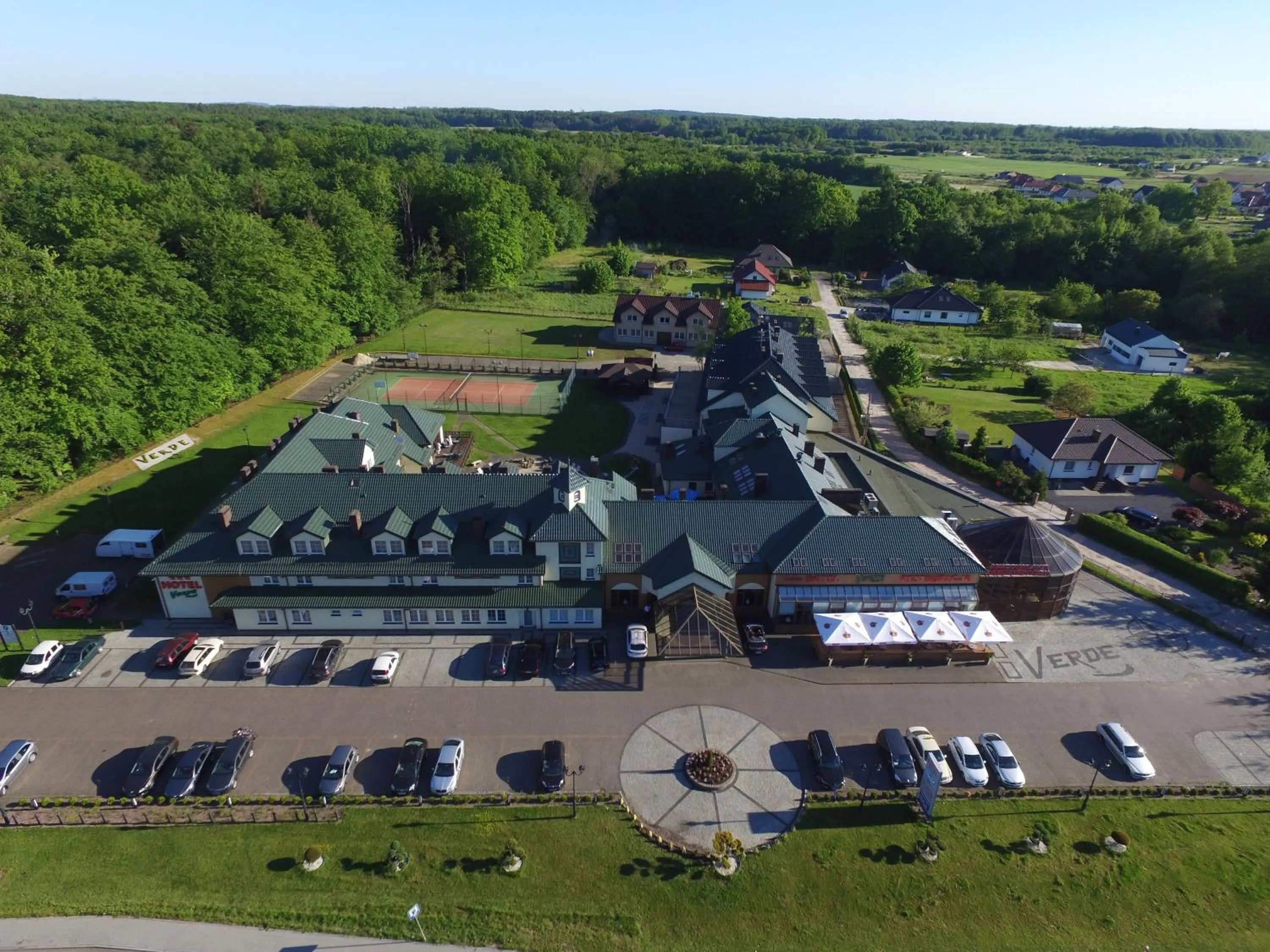 Property building in Hotel Verde