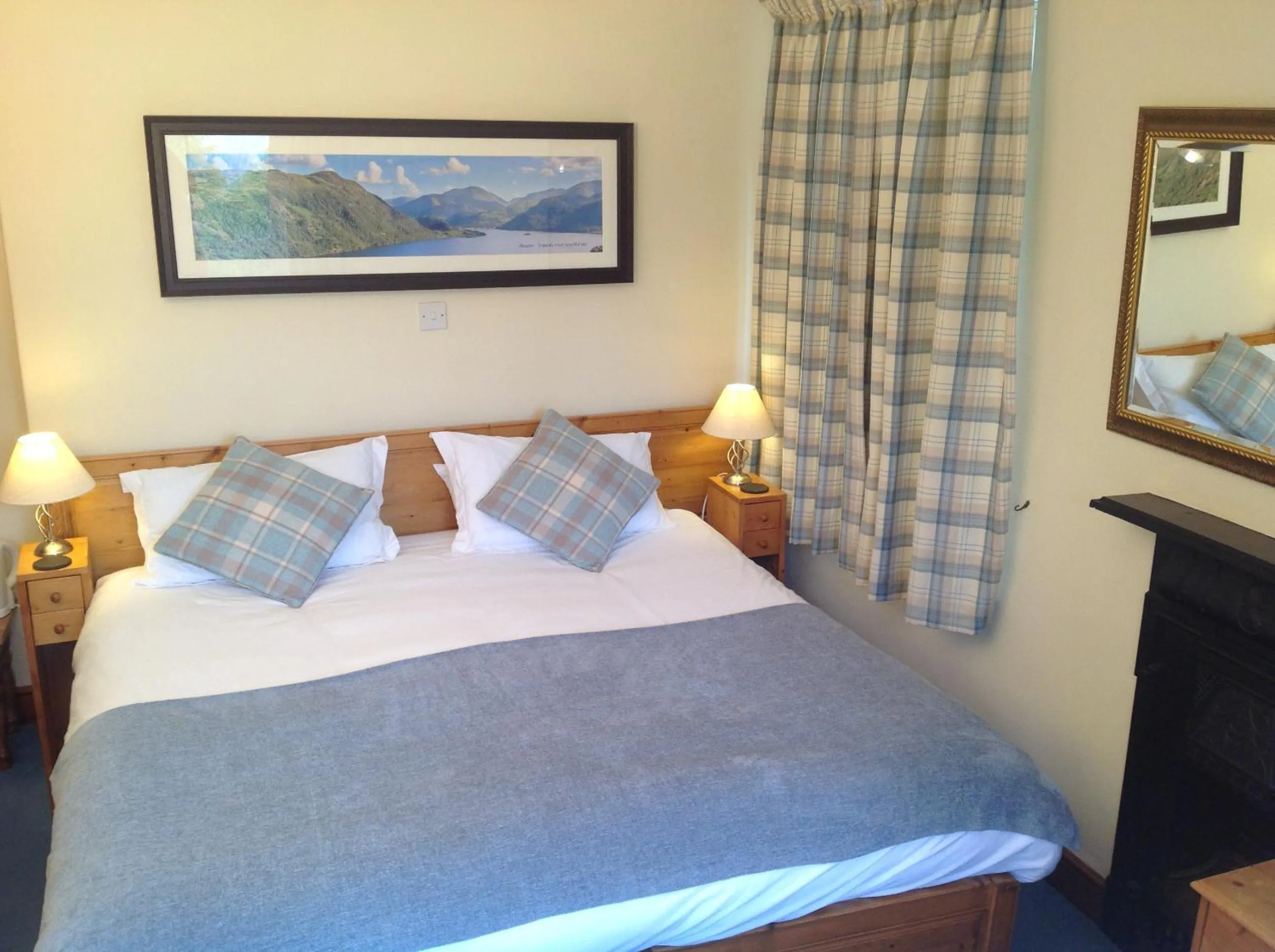 Bed in Old Water View