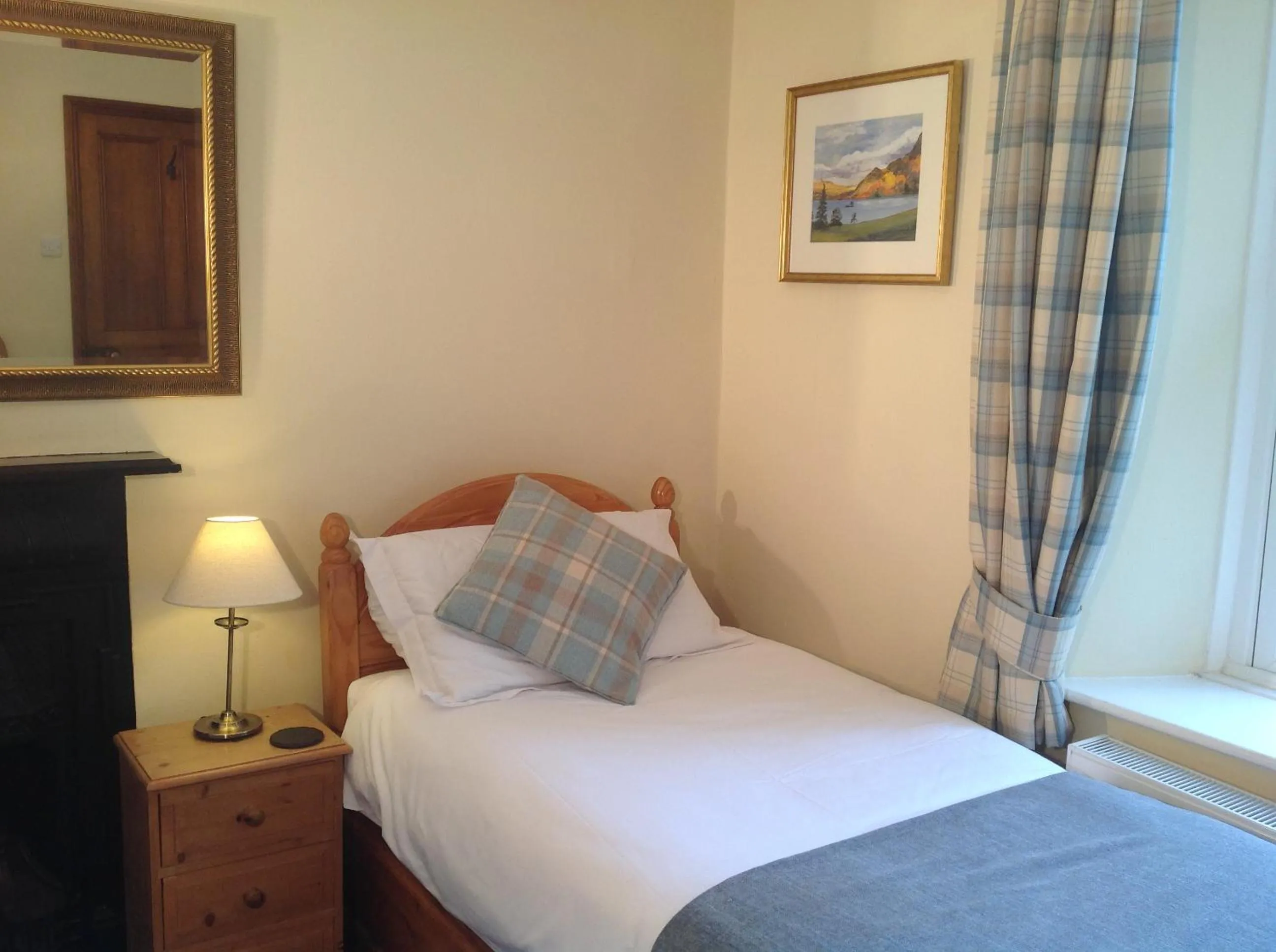 Bed in Old Water View