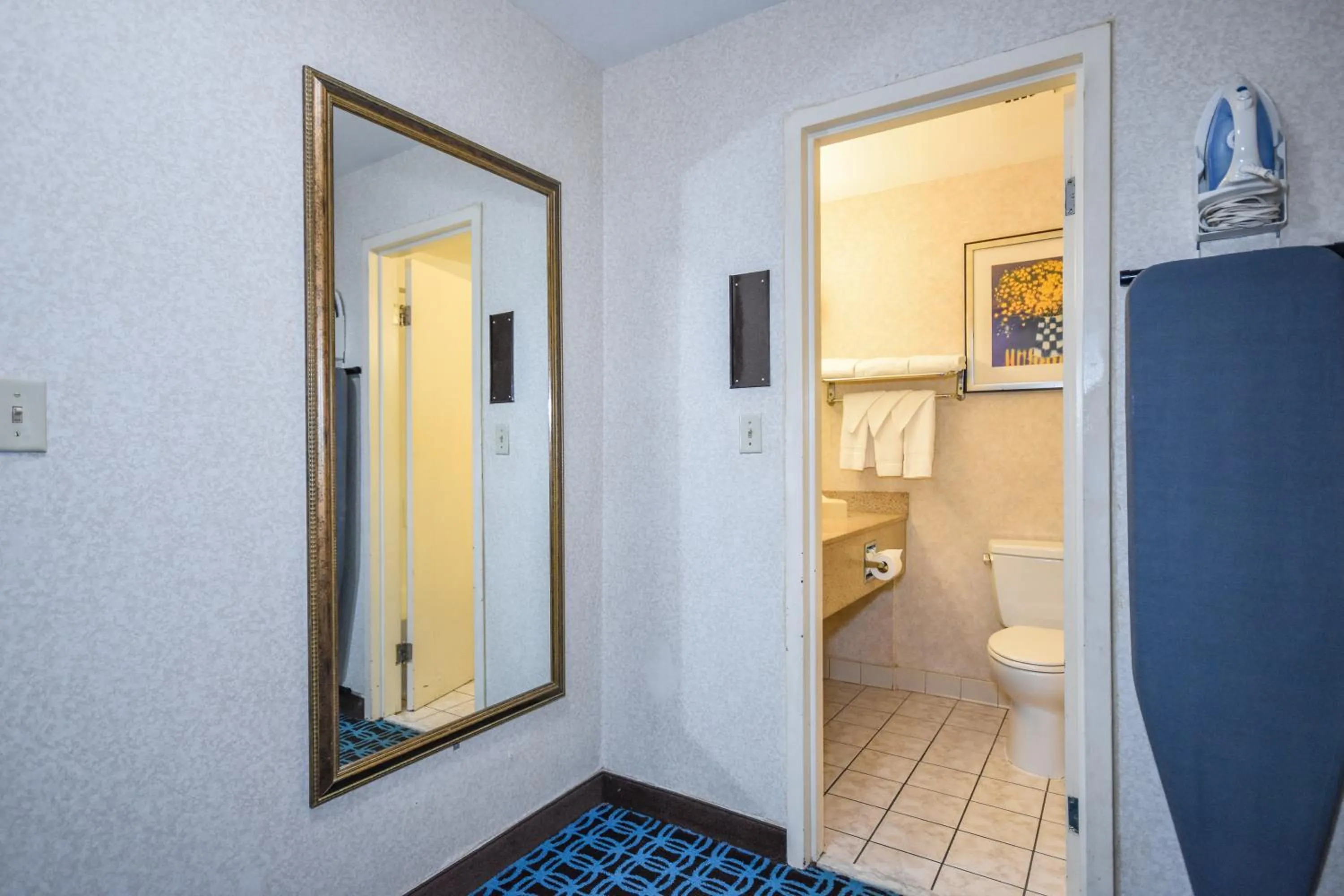 Bathroom in Charles River Inn