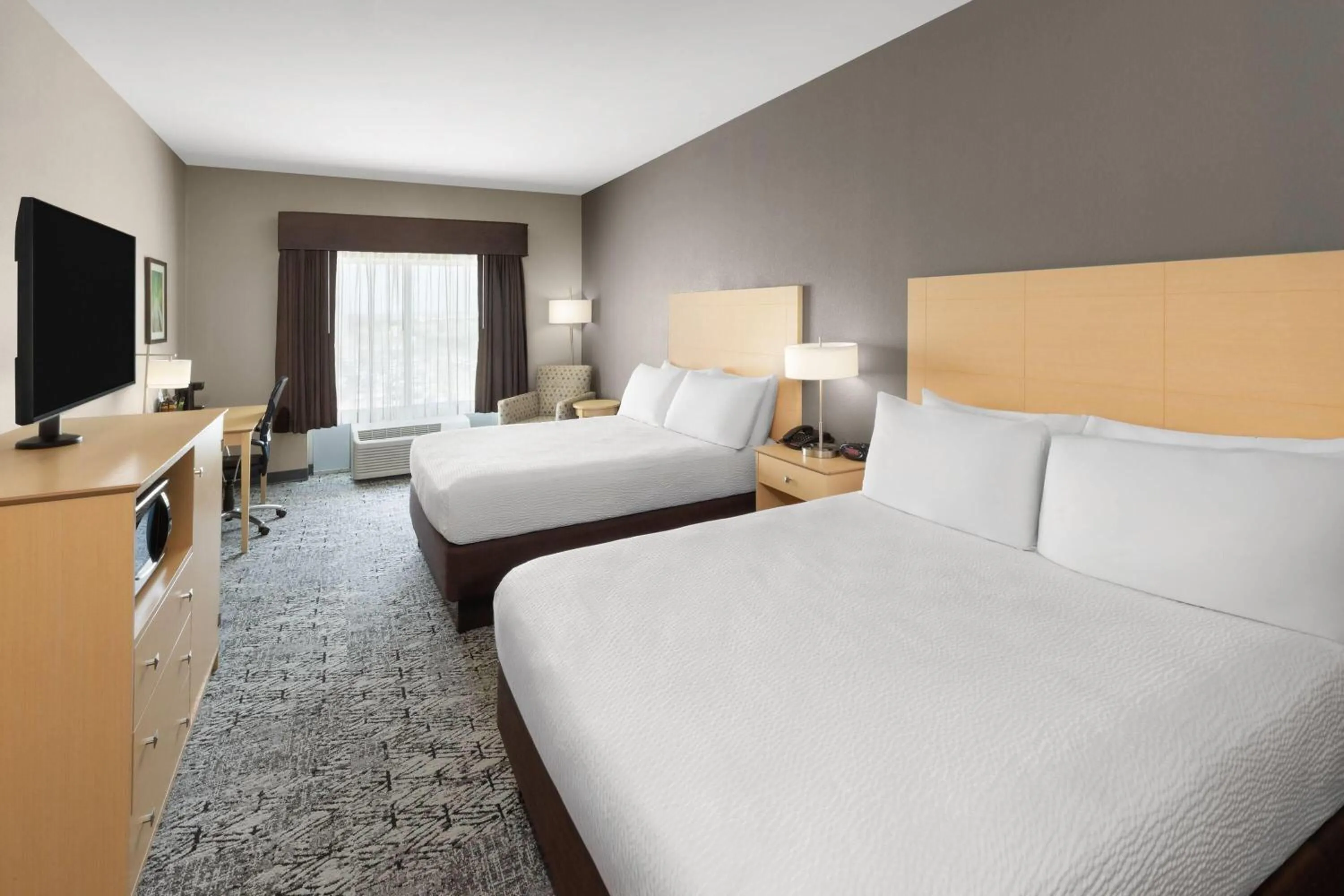 Photo of the whole room, Bed in Stone Hill Norman, Trademark Collection by Wyndham