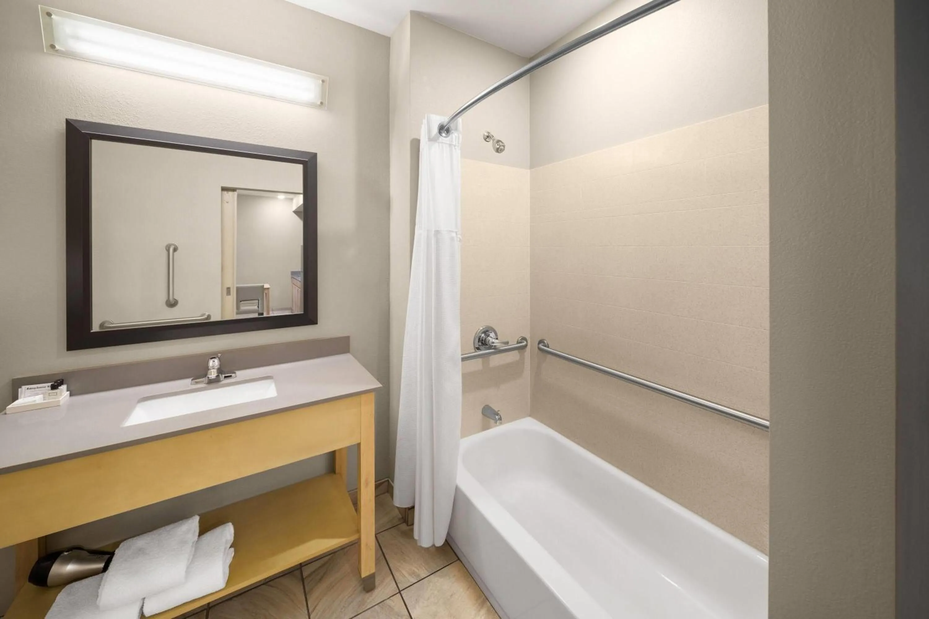 Photo of the whole room in Stone Hill Norman, Trademark Collection by Wyndham