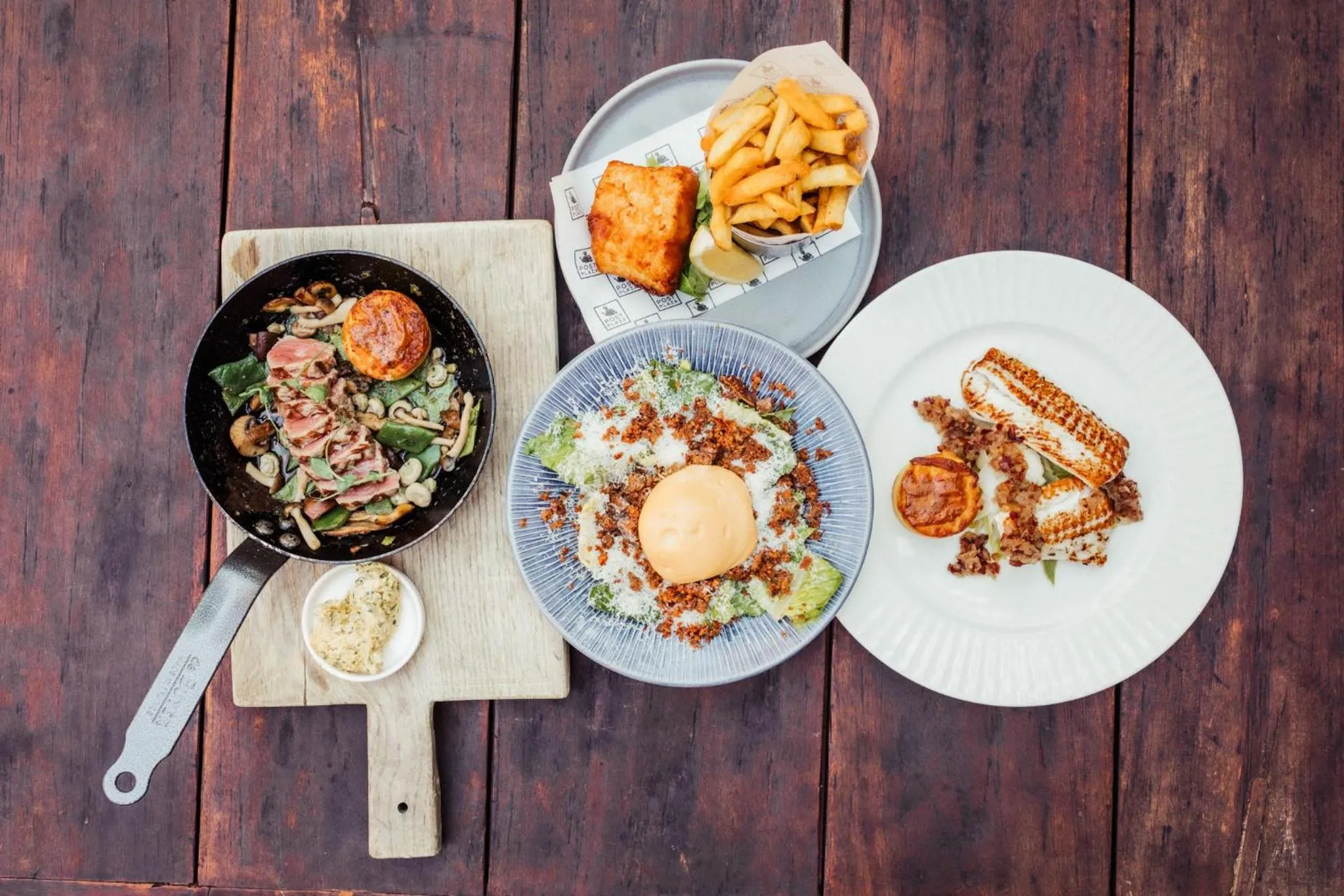 Food in Post-Plaza Hotel & Grand Café