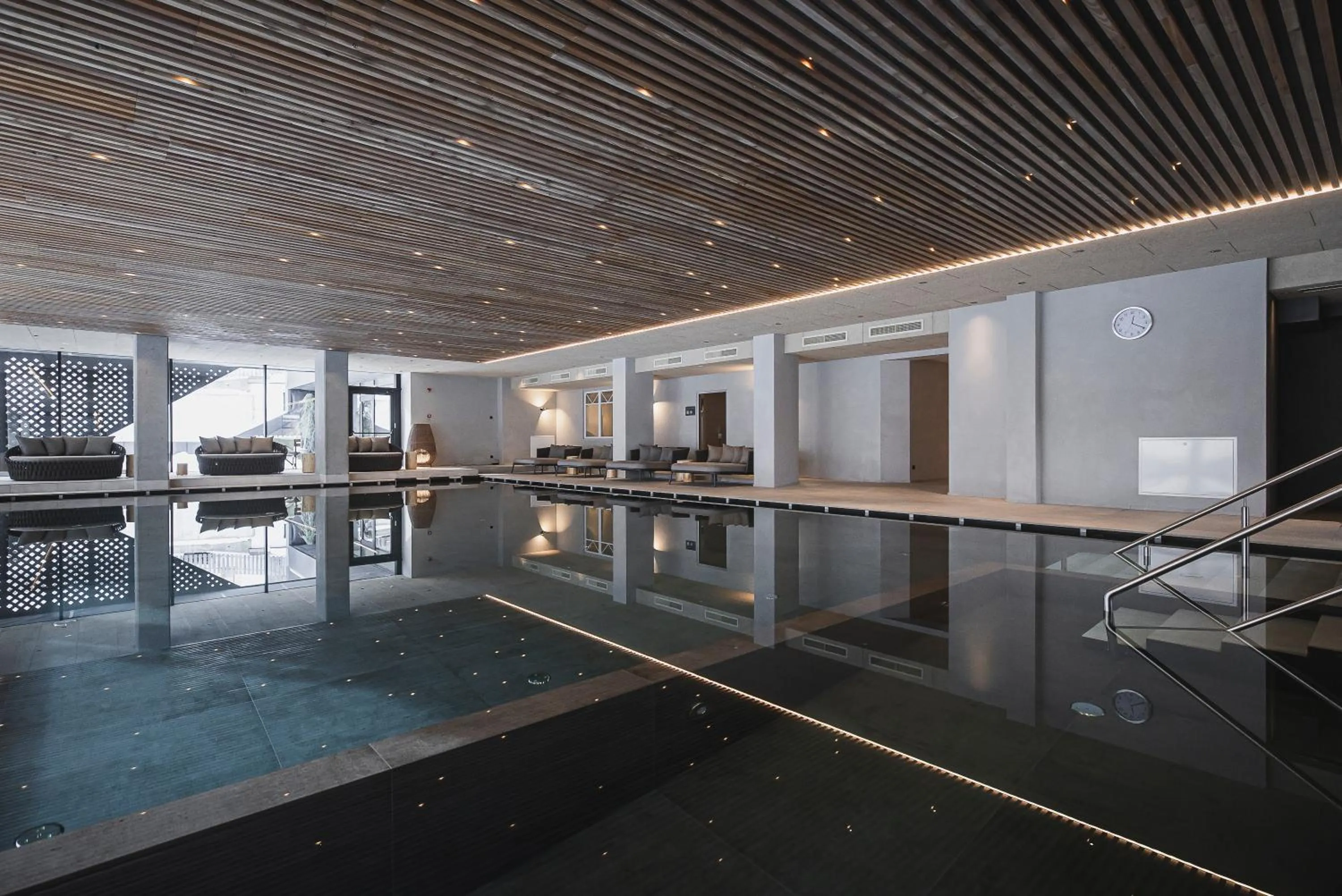 Swimming pool in Hotel Adler