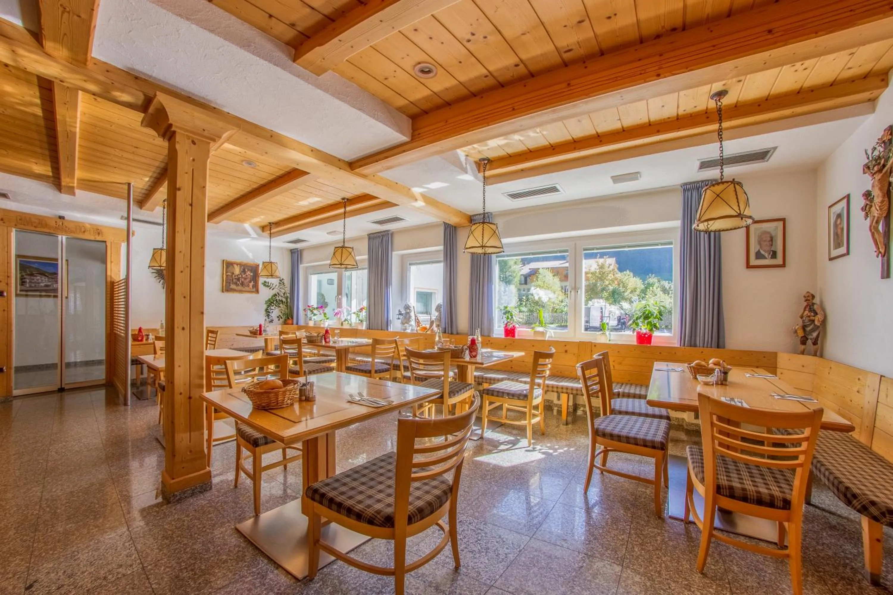 Lounge or bar in Hotel Adler