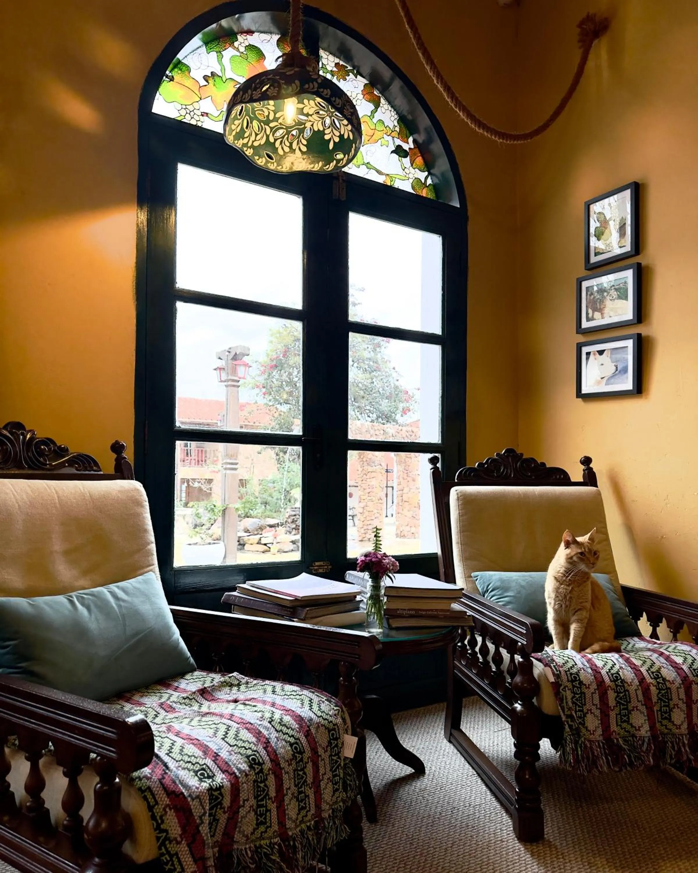 Lobby or reception in El Pueblito Hotel Boutique