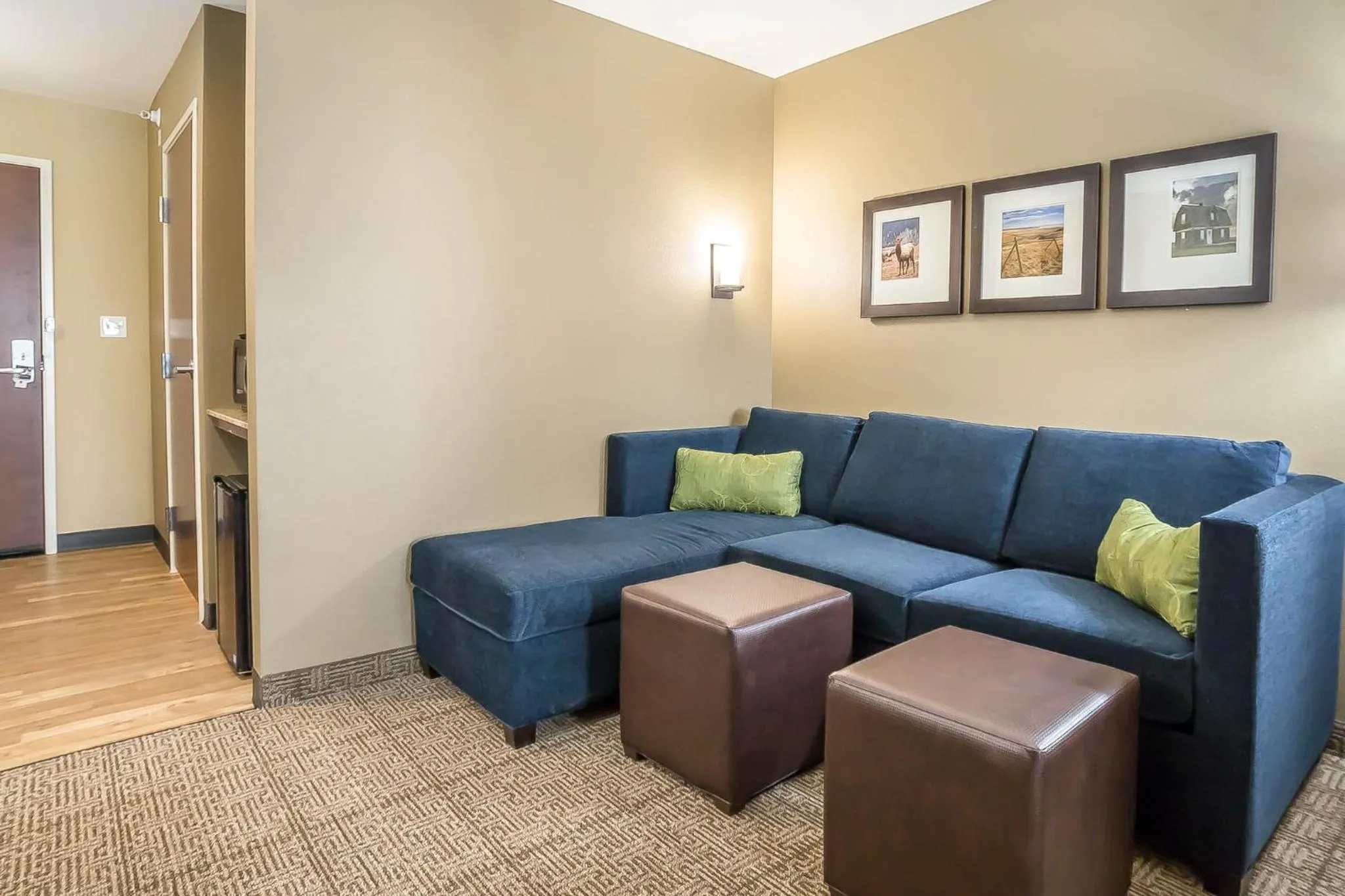 Property building in Comfort Suites Billings