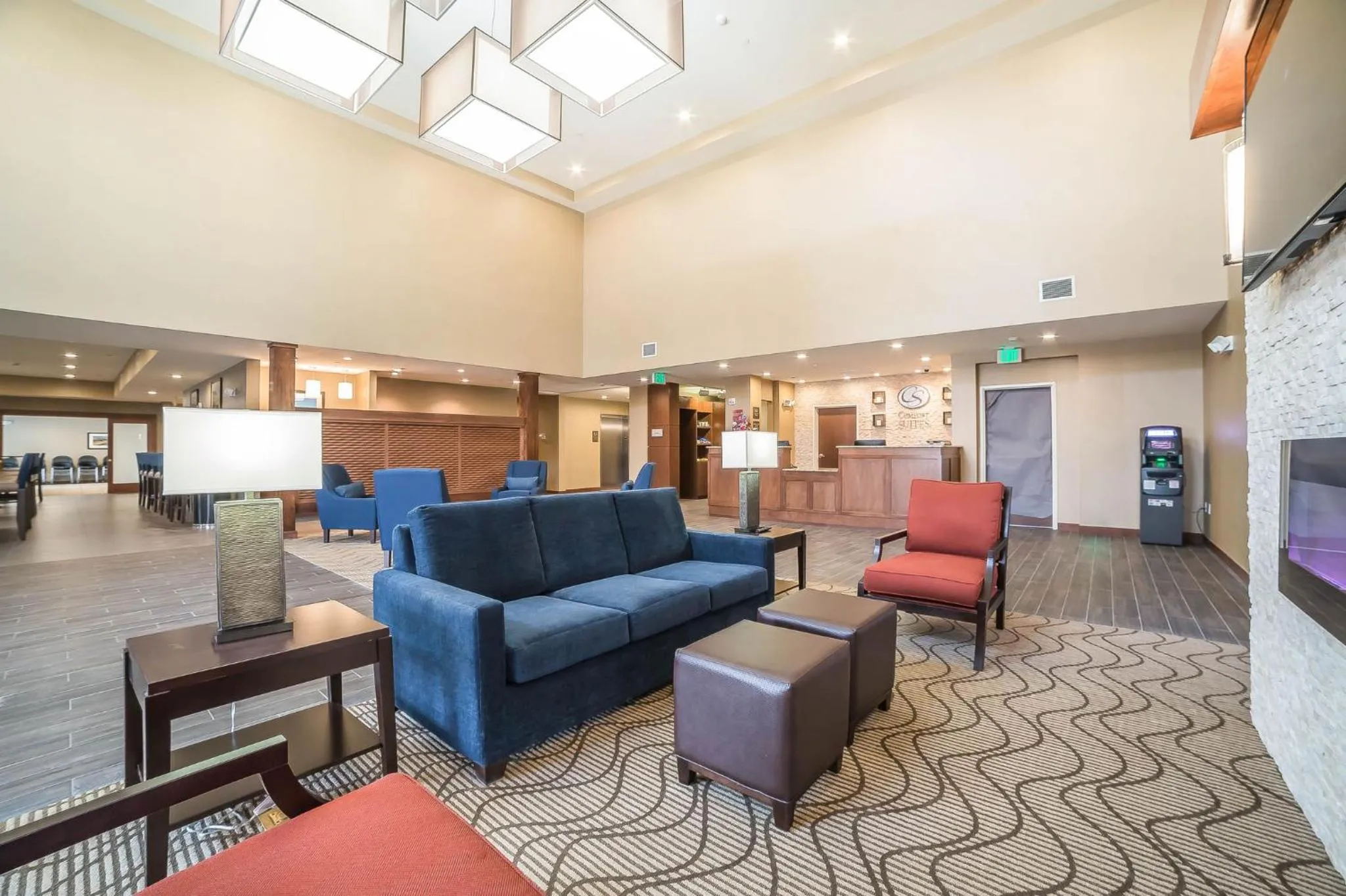 Property building in Comfort Suites Billings