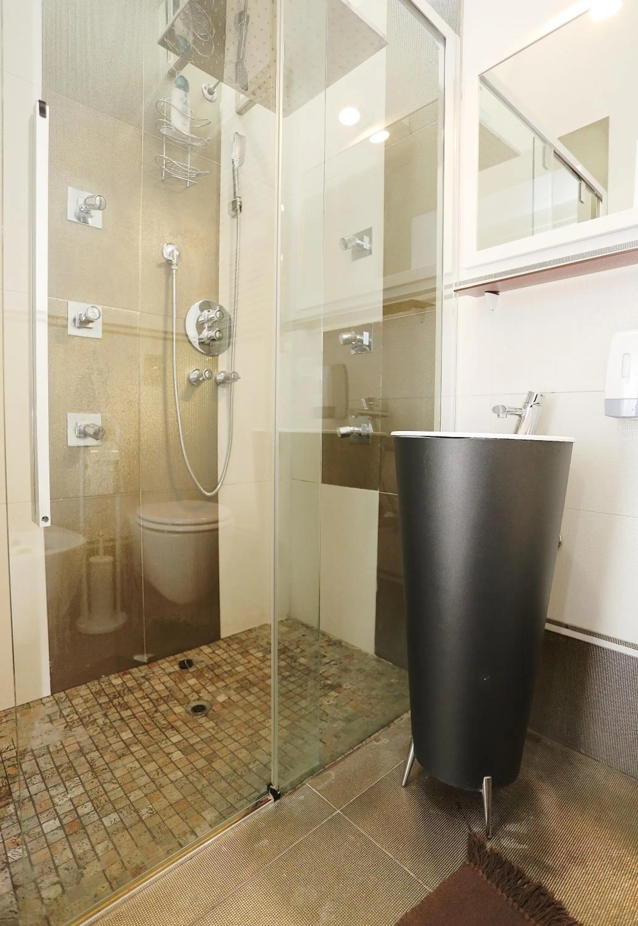 Bathroom in Rest and Go