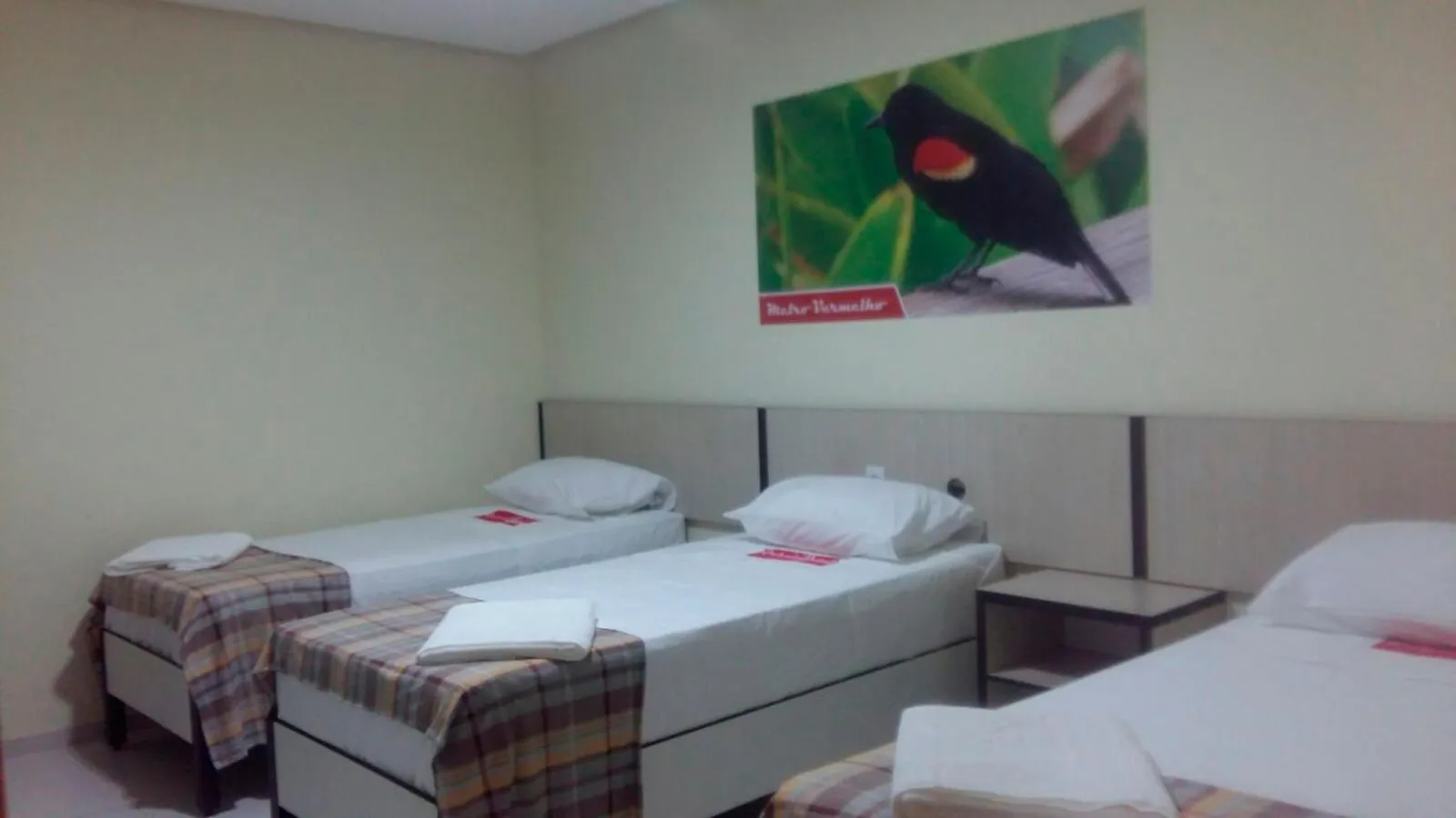 Bed in Gaivota Hotel