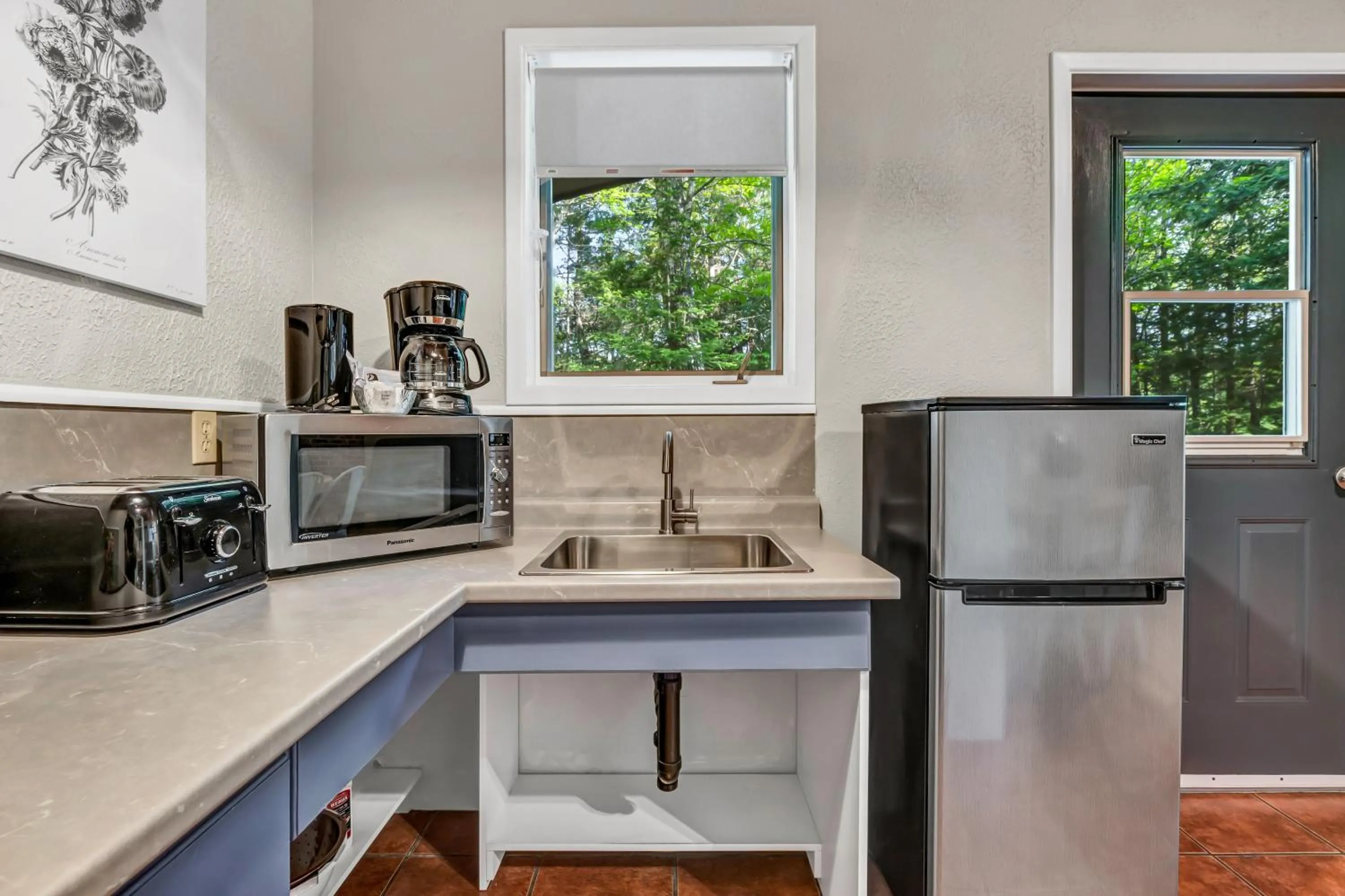 Coffee/tea facilities in Mersey River Chalets a nature retreat