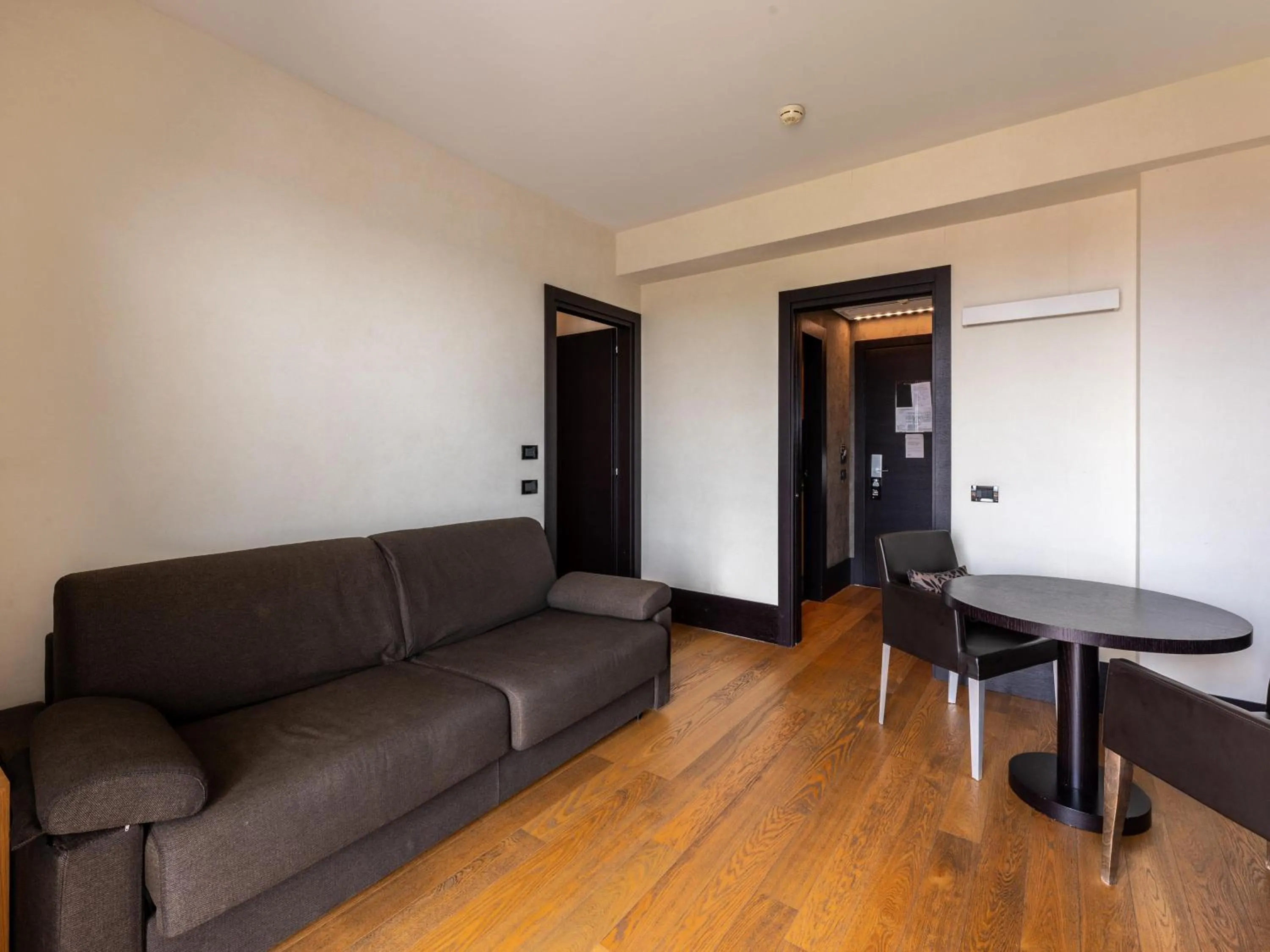 Photo of the whole room in B&B Hotel Borgaro Torinese