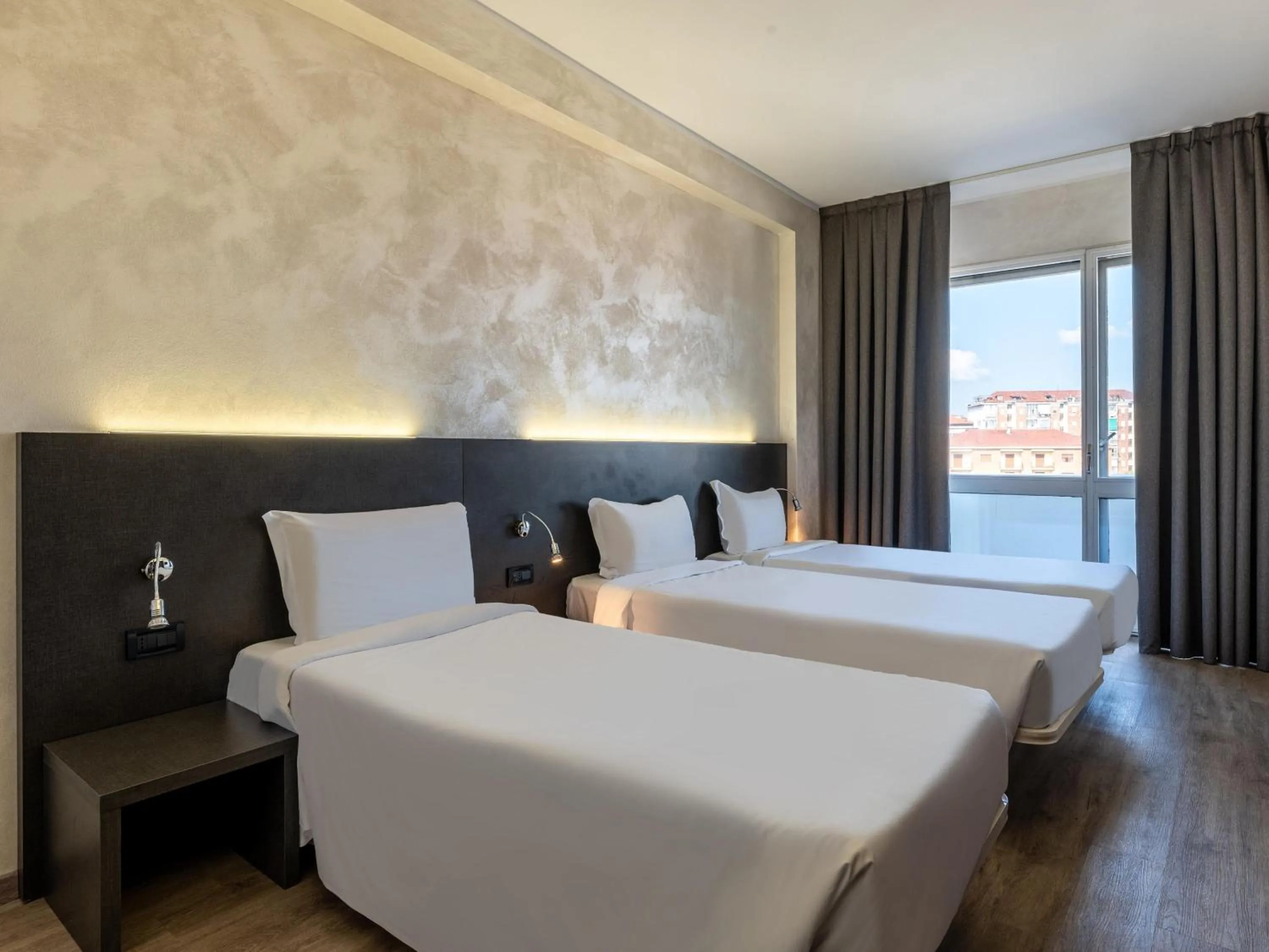 Photo of the whole room, Bed in B&B Hotel Borgaro Torinese