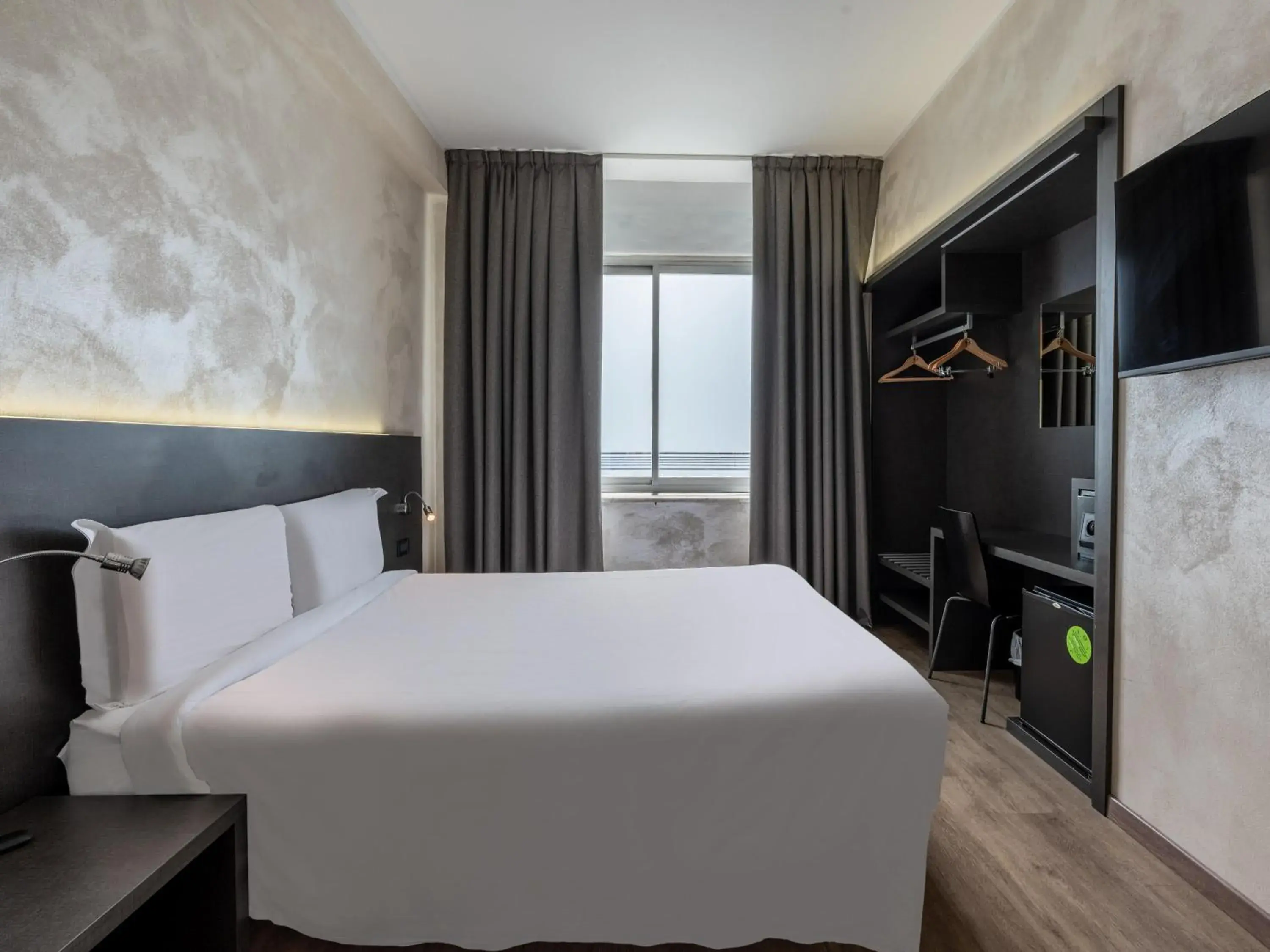 Double Room - single occupancy in B&B Hotel Borgaro Torinese Double Room - single occupancy in B&B Hotel Borgaro Torinese