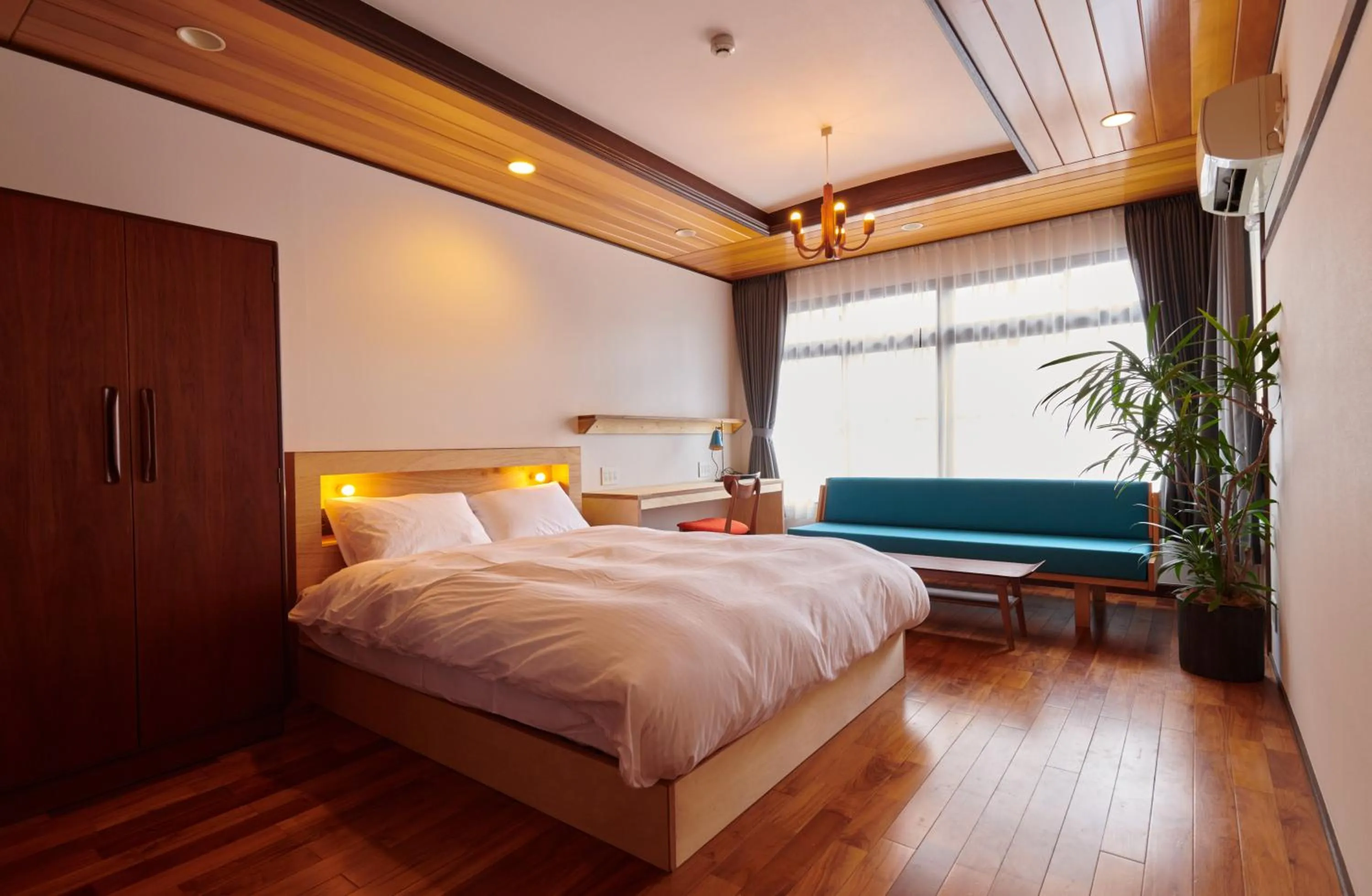 Photo of the whole room, Bed in Ryokan Plum