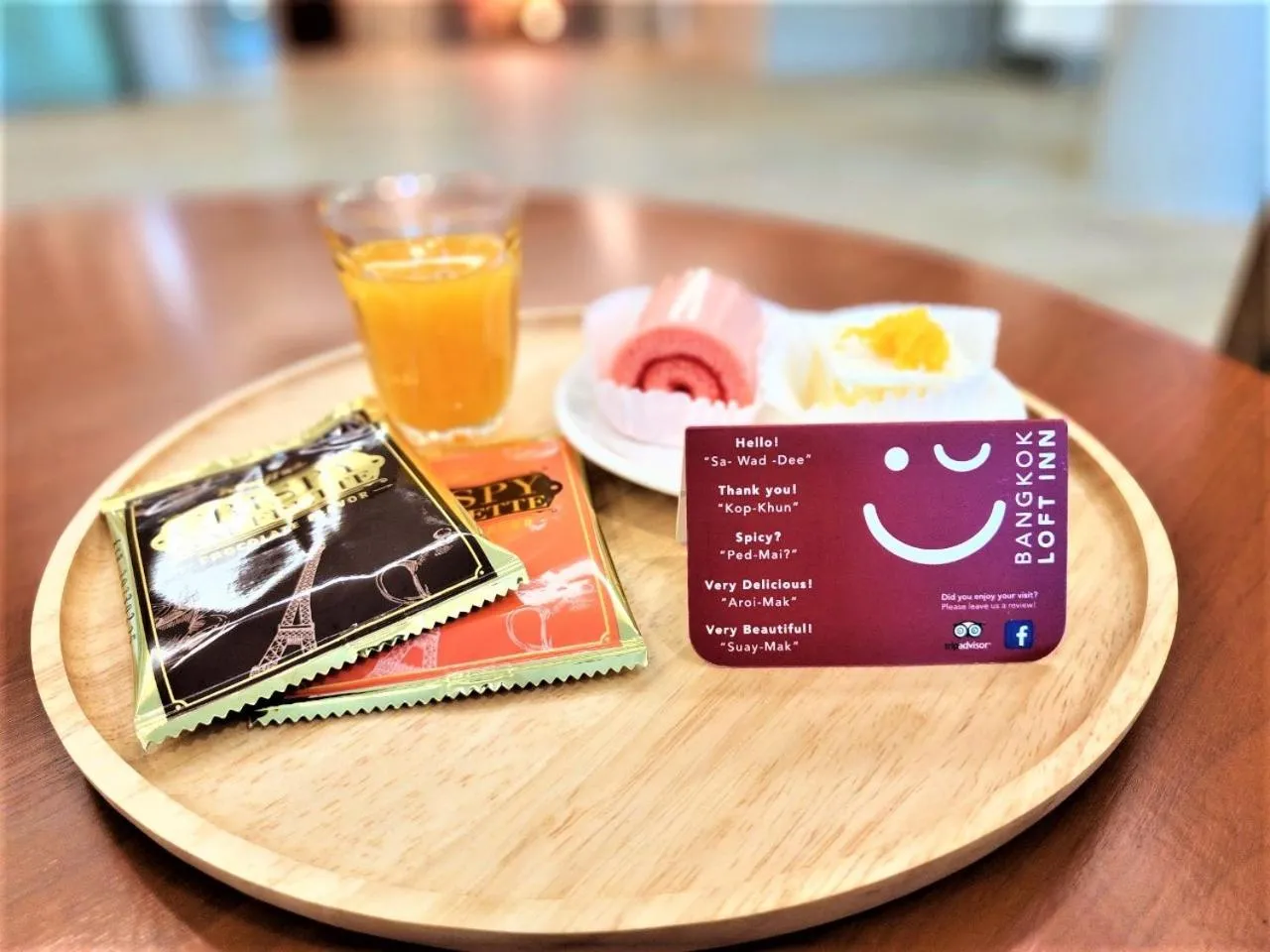 Food and drinks in Bangkok Loft Inn