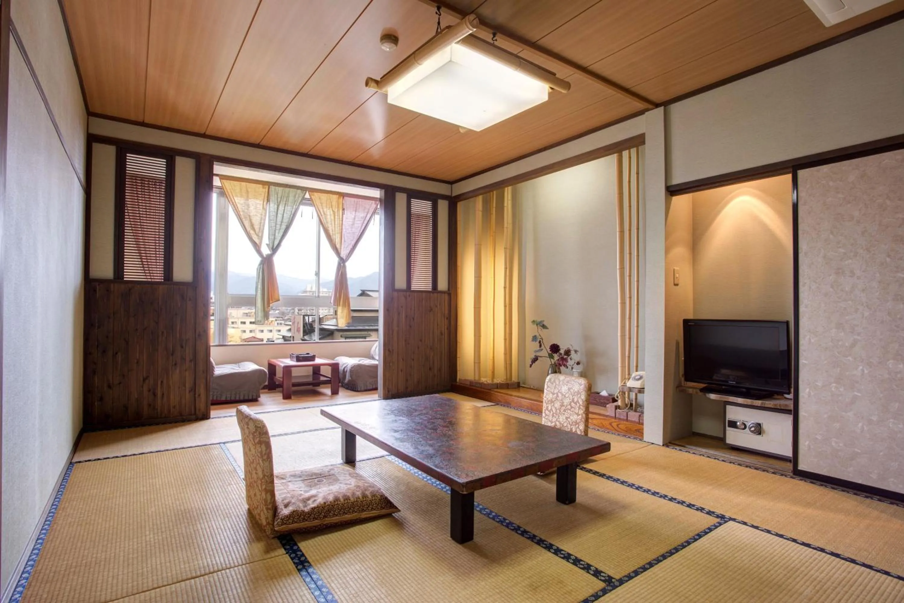 Photo of the whole room in Hotel Heian