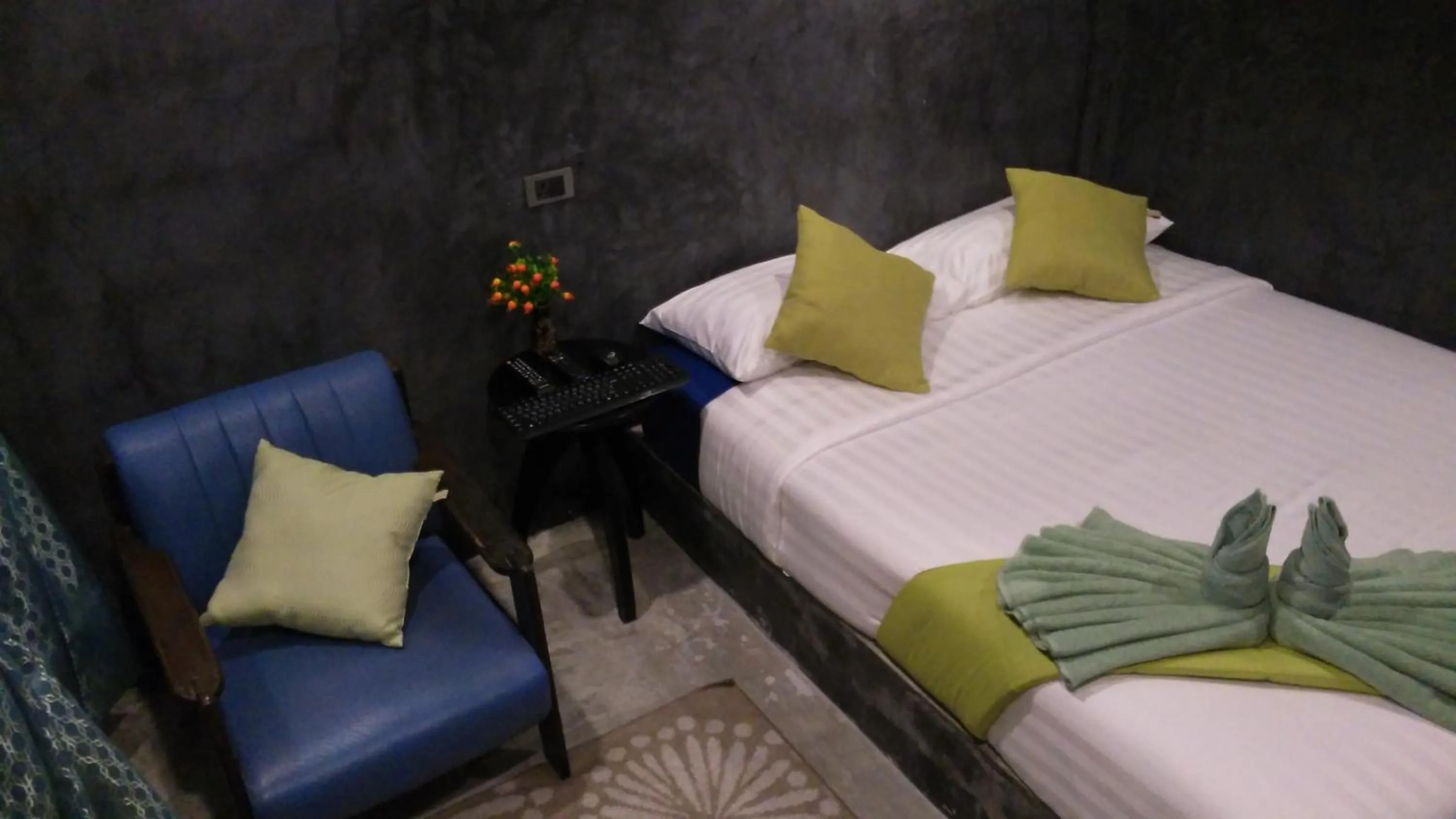 Bed in La Chambre Boutique @ Ko Lanta